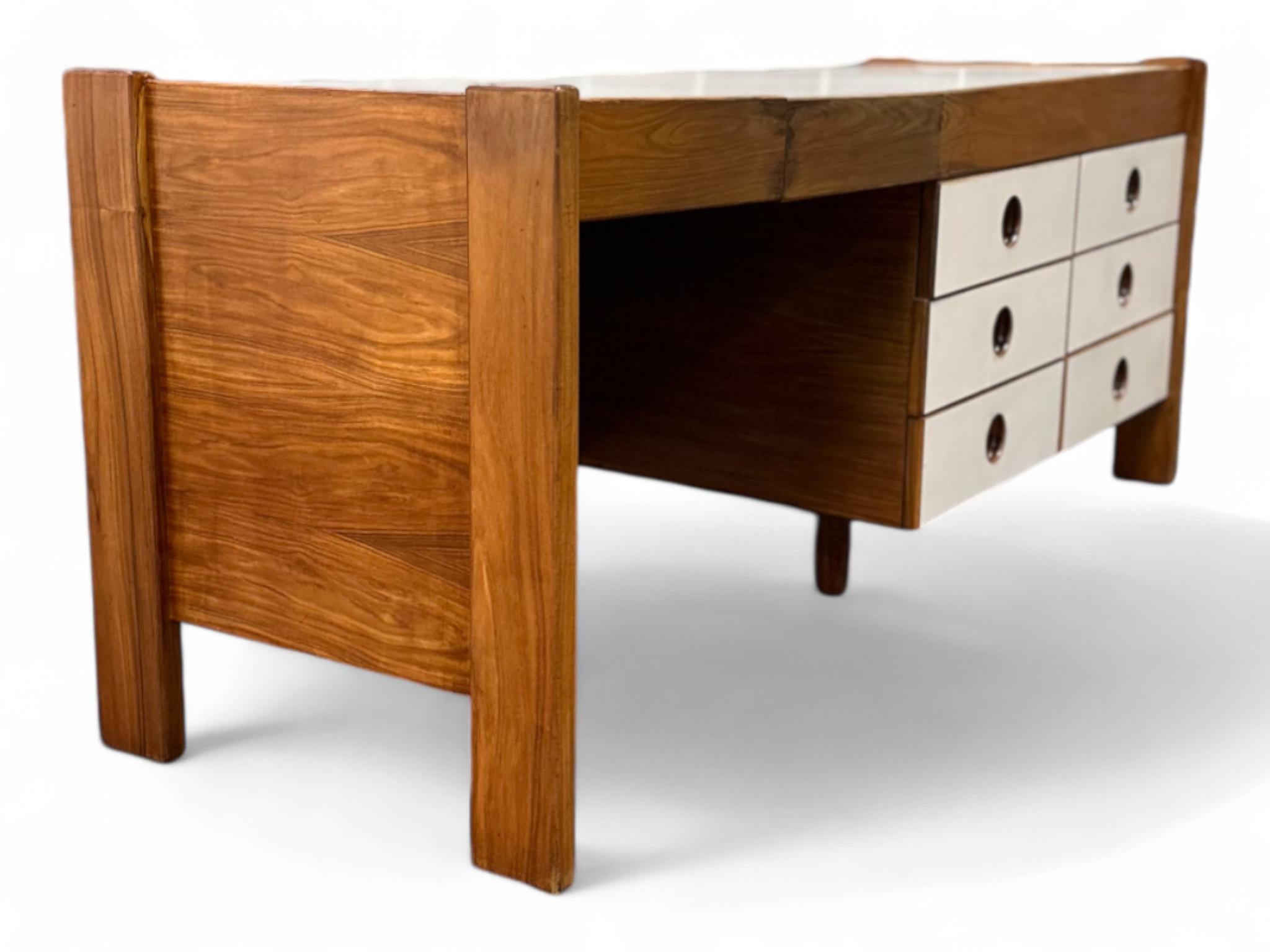 Mid-Century Modern Brazilian Modern Dresser with Six drawers in Hardwood, Jorge Zalszupin, c. 1970s For Sale