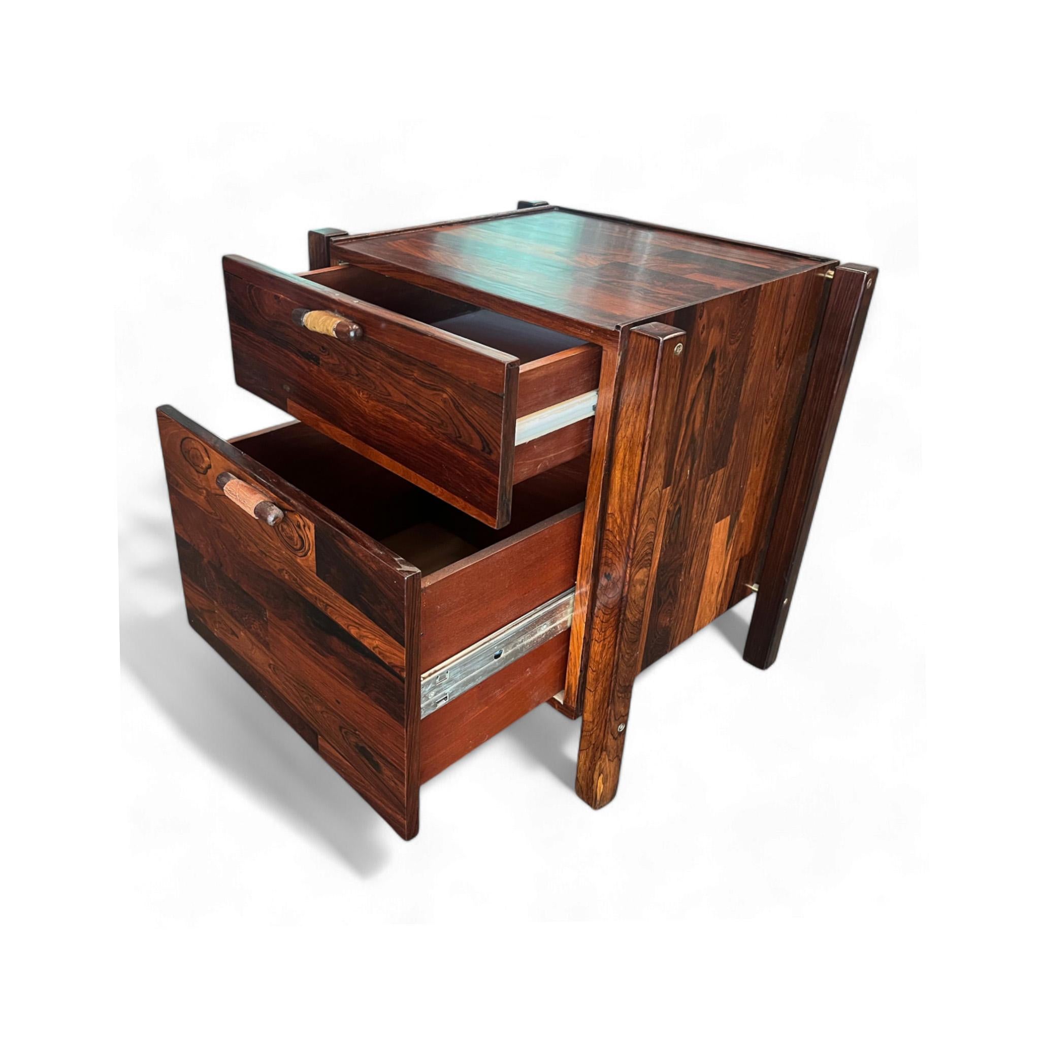 Brasilianischer moderner Aktenschrank mit Schubladen aus Hartholz, Jorge Zalszupin, 1960er Jahre im Angebot 5
