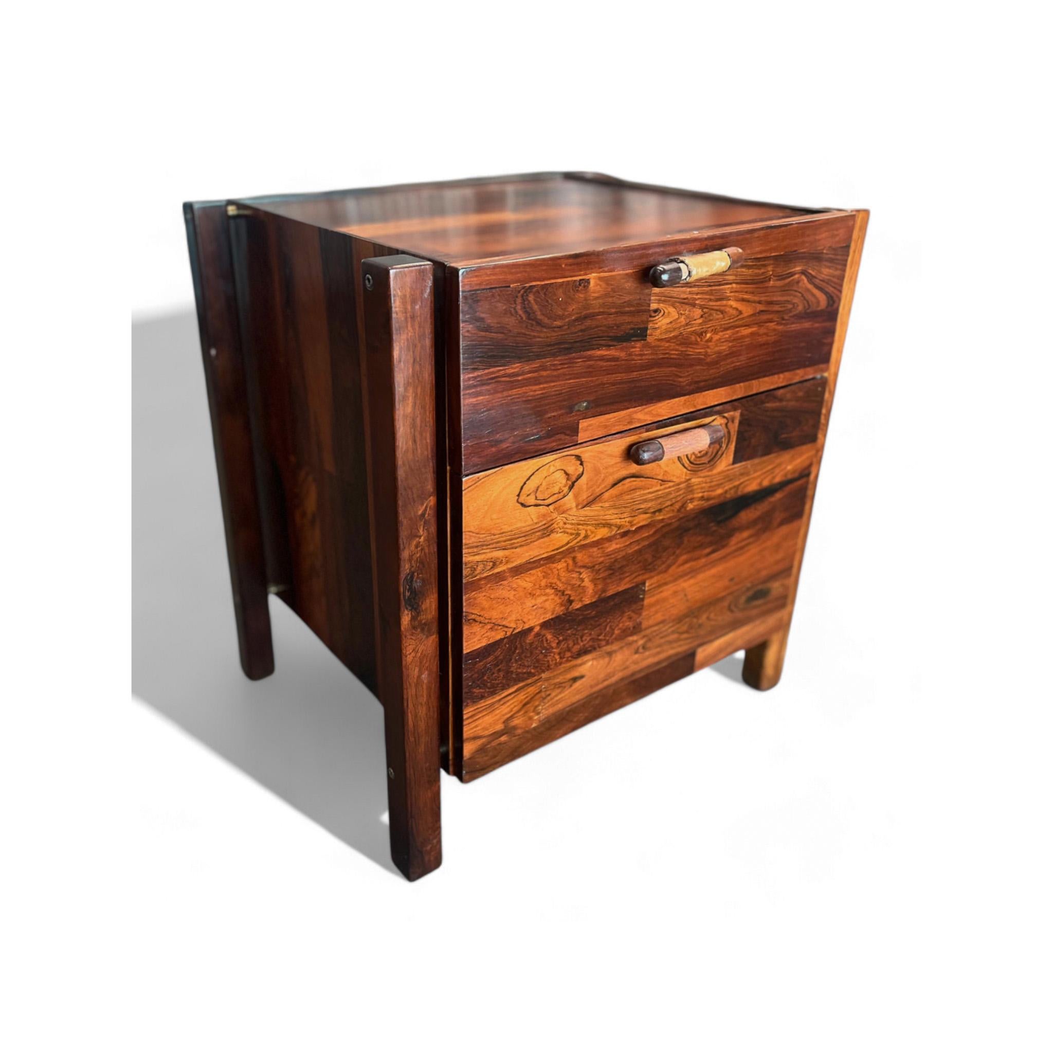Brasilianischer moderner Aktenschrank mit Schubladen aus Hartholz, Jorge Zalszupin, 1960er Jahre im Angebot 3