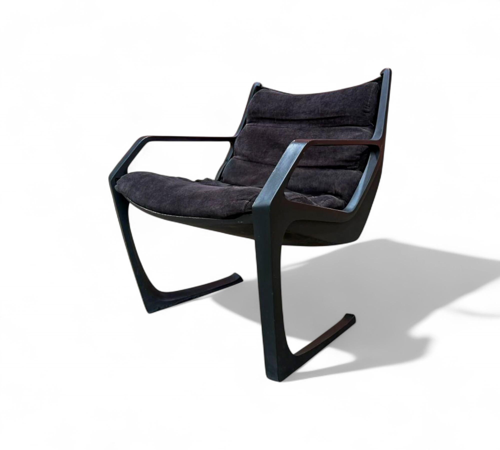 Mid-Century Modern Fauteuil fixe brésilien 