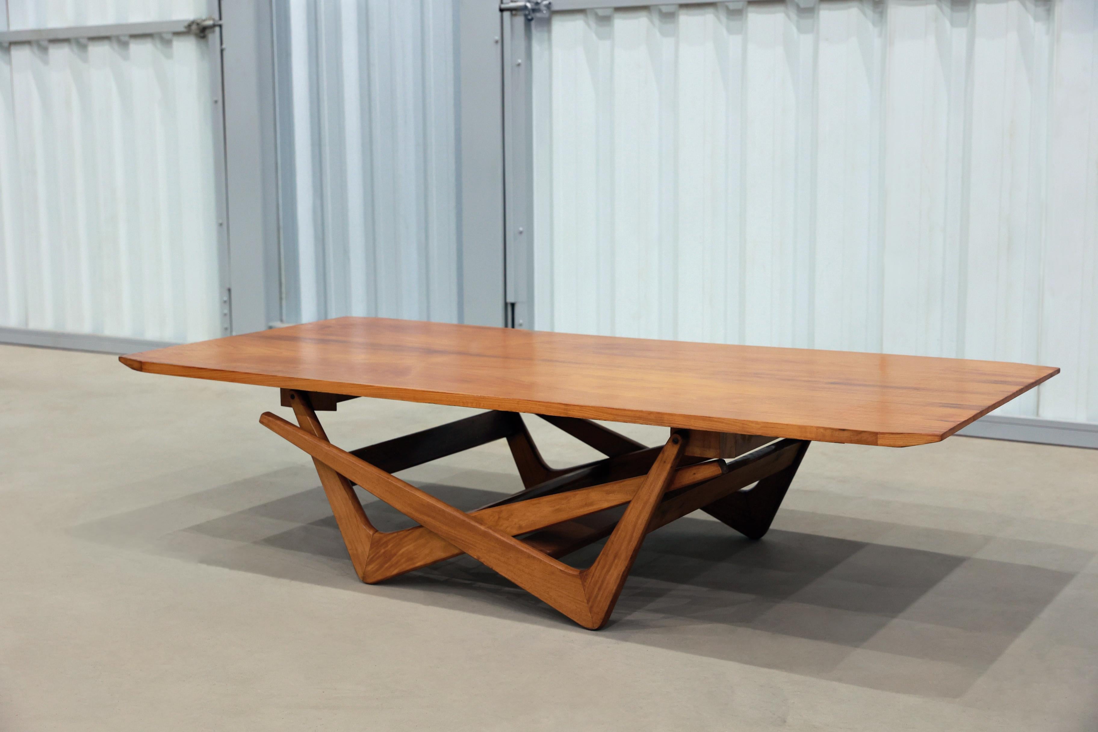 Fait main Table de salle à manger et table basse pliable moderne brésilienne en bois dur, Carlo Hauner Brésil
