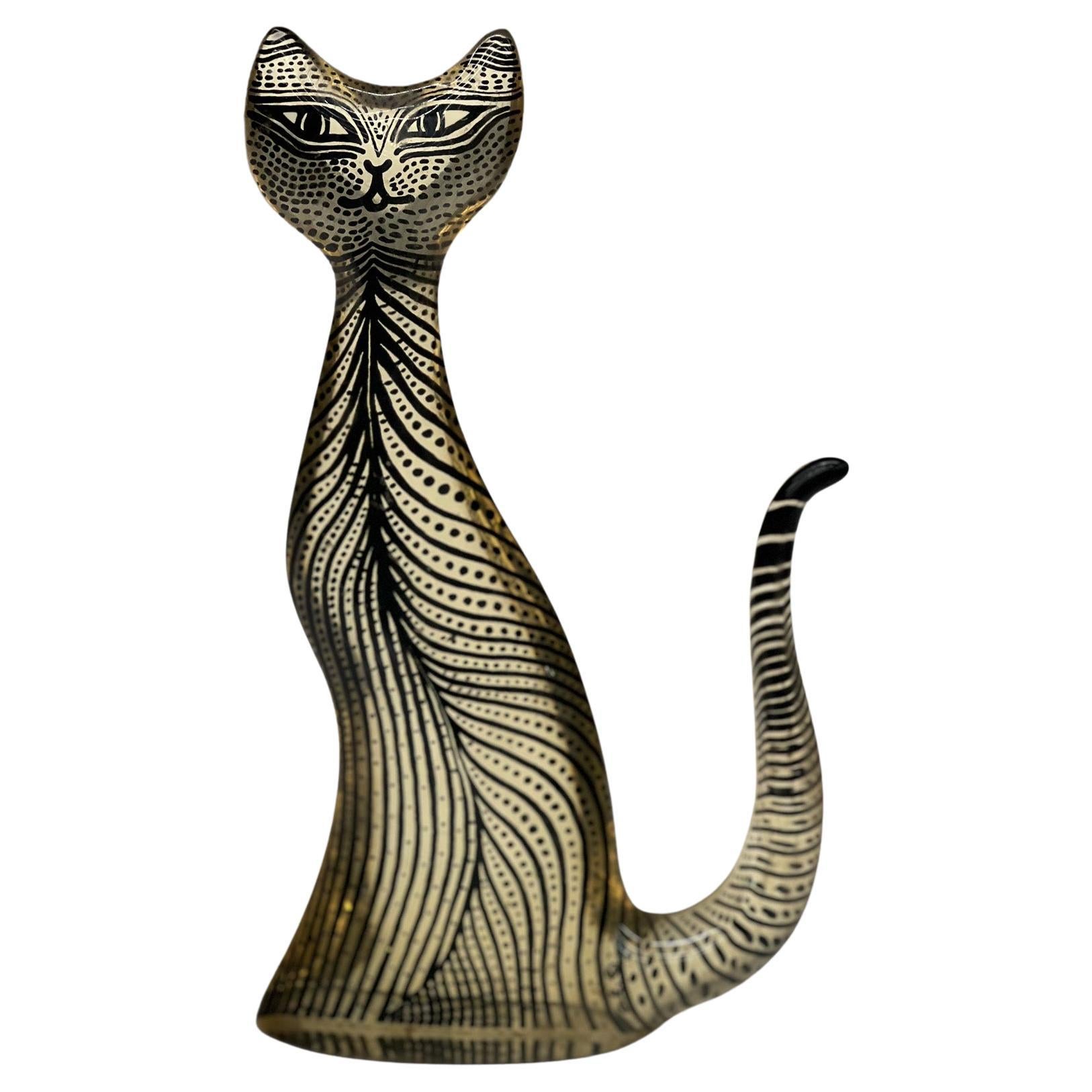 Brazilian Modern Kinetic Sculpture of a Cat in Resin, Abraham Palatinik, 1960s For Sale