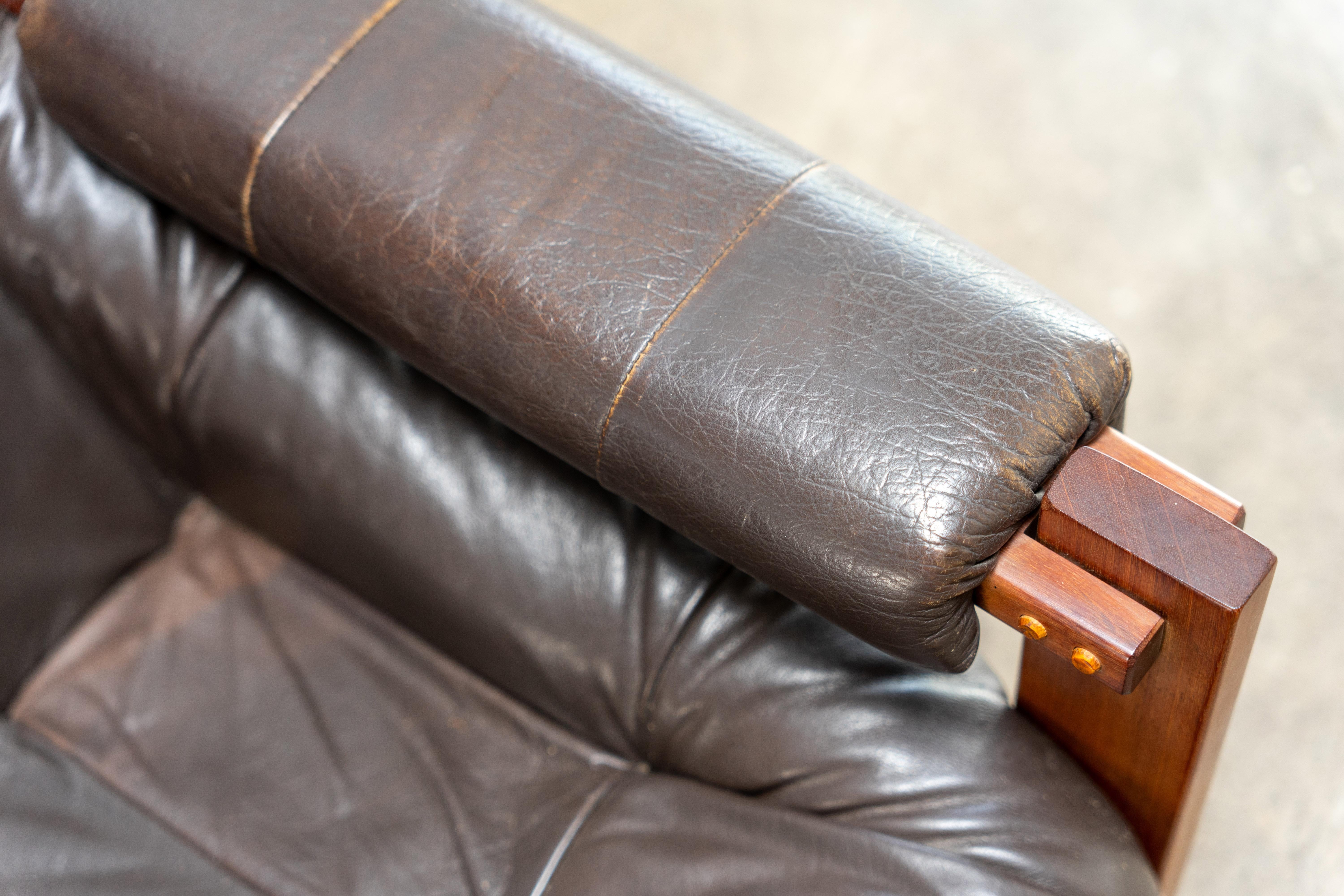 Brazilian Modern Leather Sofas and Lounge Chair by Percival Lafer Brazil, 1970s For Sale 1