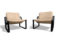 Brazilian Modern “Lobby” armchairs by Jorge Zalszupin in metal and leather, 1970
