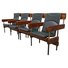 Brazilian Modern "Longarina" Auditorium Chairs, Sergio Rodrigues, Brazil, 1965  