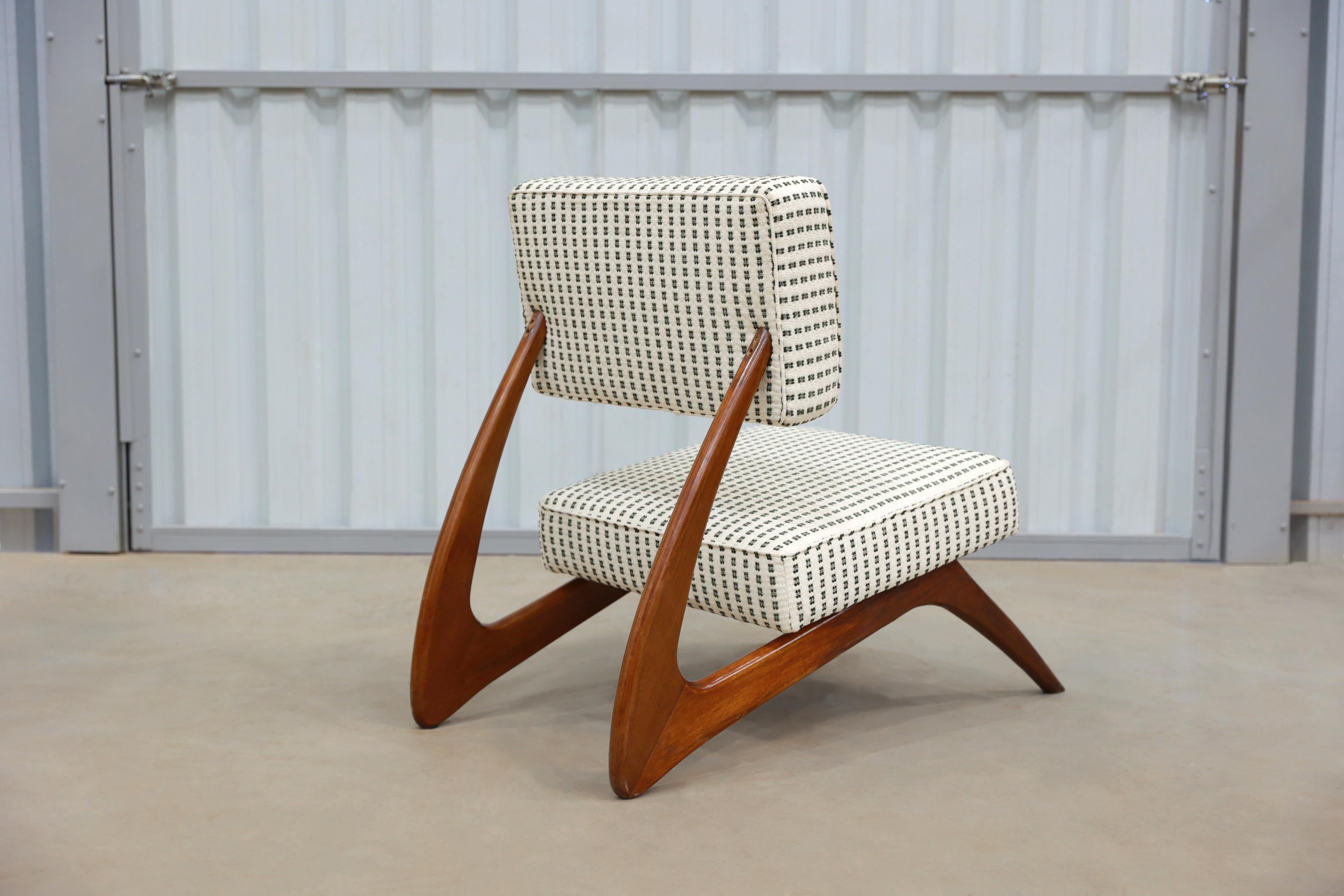Woodwork Brazilian Modern Lounge Chair in hardwood by Moveis Cimo, Brazil, 1950s