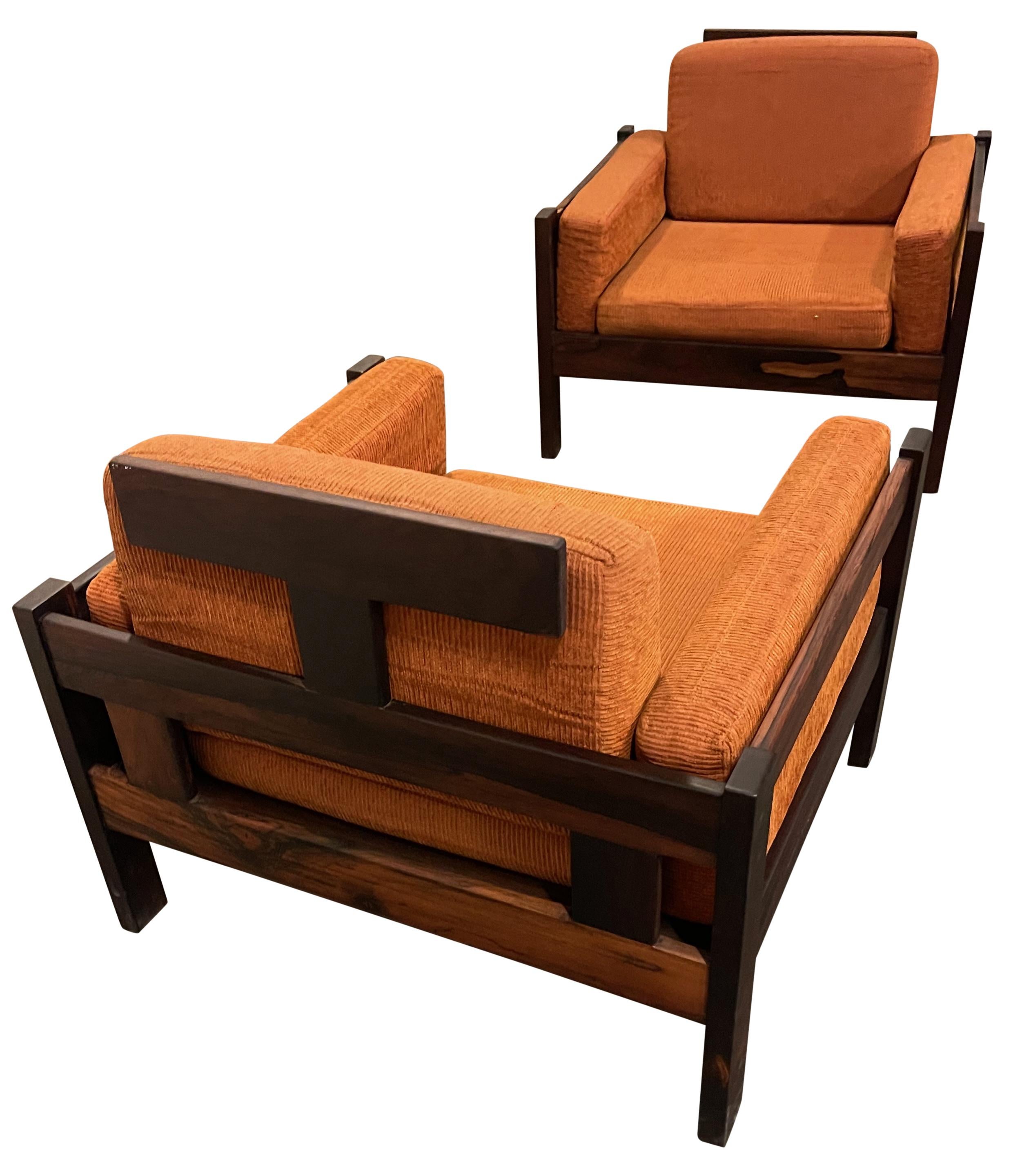 Brésilien Chaises longues modernes brésiliennes par Móveis Cimo, années 1960 Signées en vente