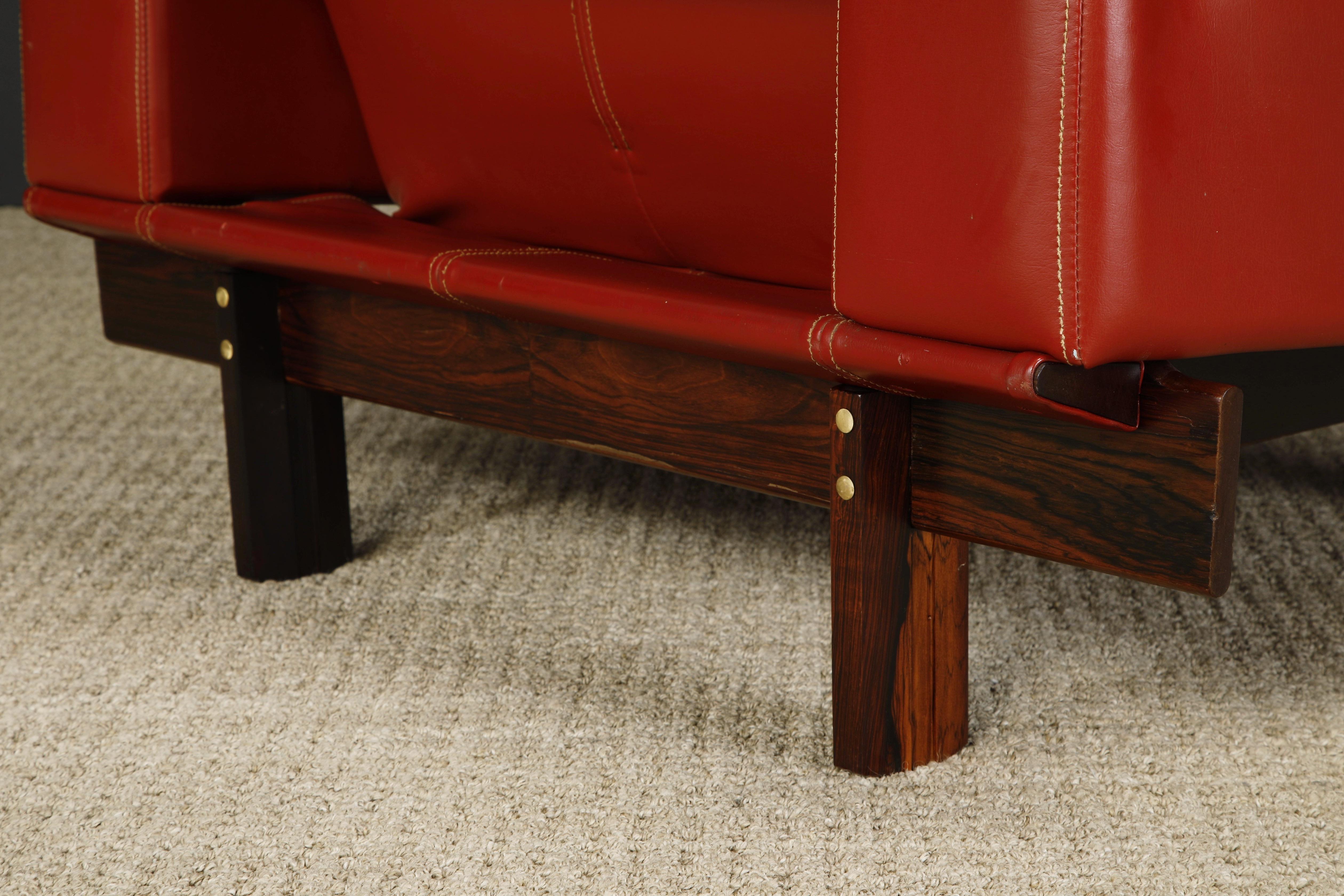 Brazilian Modern Lounge Chairs in Exotic Jacaranda by Móveis Cimo, 1960s, Signed For Sale 8