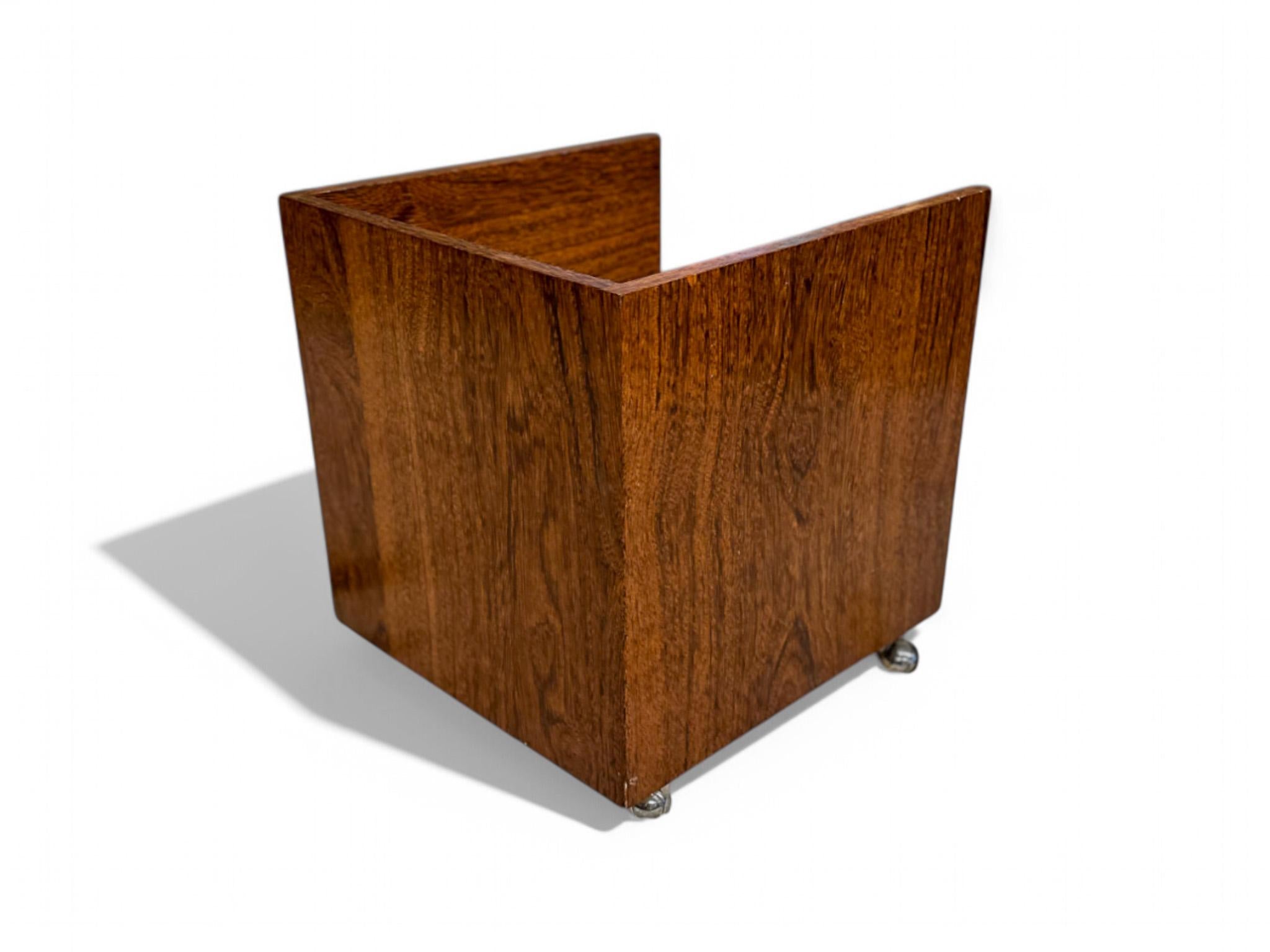 Chrome Brazilian Modern Magazine & LP Rack with Wheels in Wood, Acrylic. Brazil, 1970's For Sale