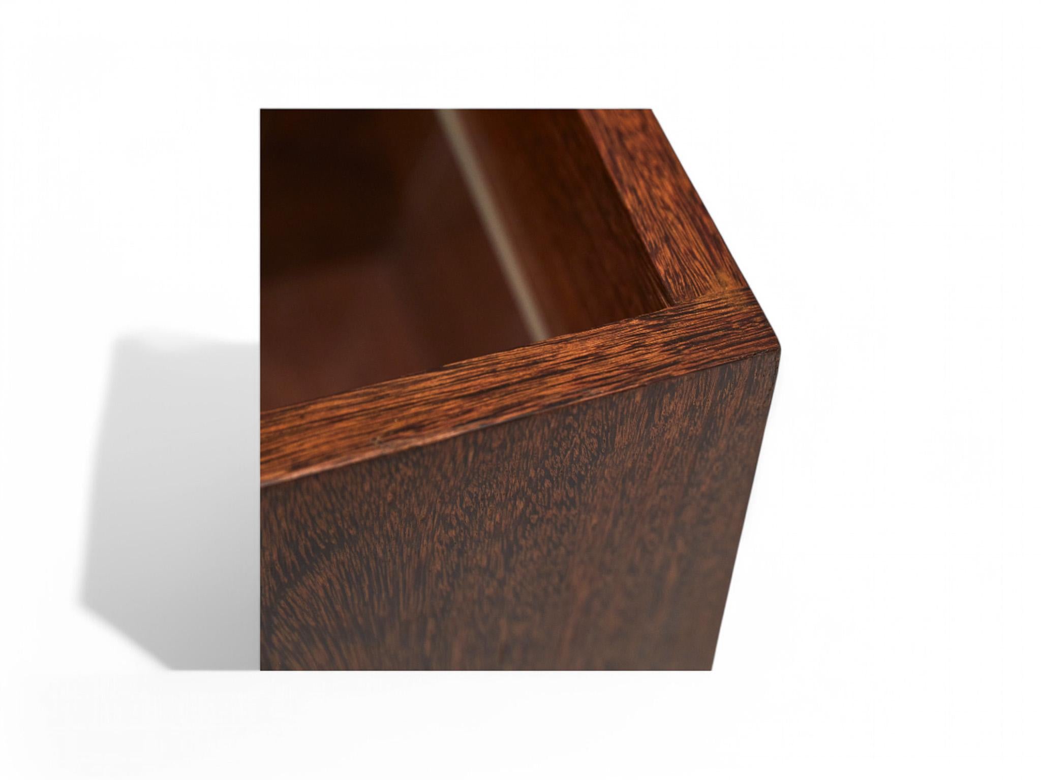 Brazilian Modern Magazine & LP Rack with Wheels in Wood, Acrylic. Brazil, 1970's For Sale 2