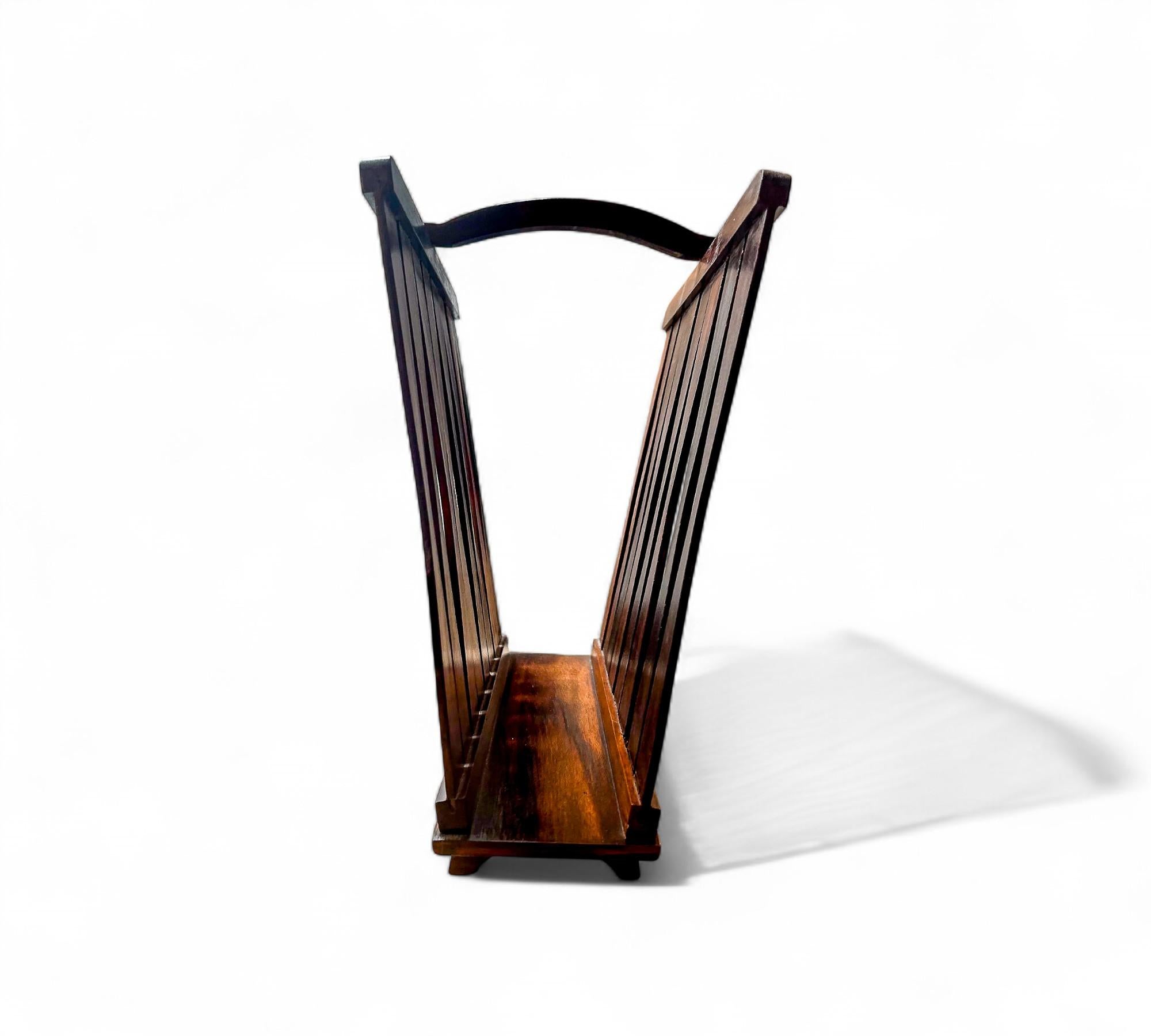 Brazilian Modern Magazine Rack in Hardwood, Brazil, 1960s For Sale 6
