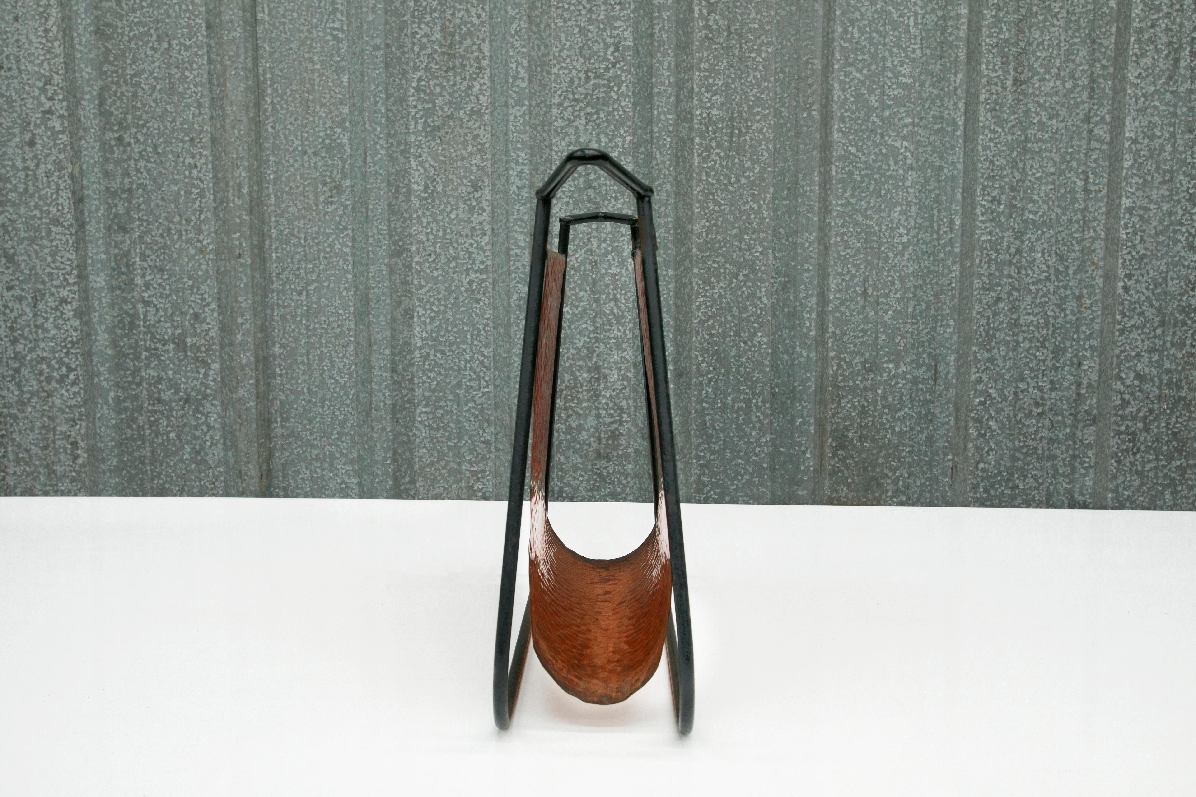 Mid-Century Modern Brazilian Modern Magazine Rack in Iron & Copper, by Carlo Hauner & Martin Eisler