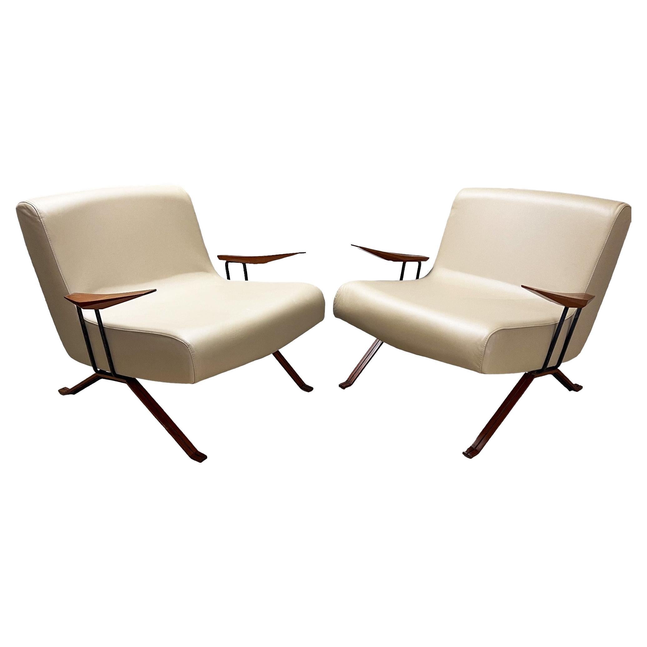 Brazilian Modern "MP-01" 2 Chair Set in Wood and Leather by Percival Lafer, 1963