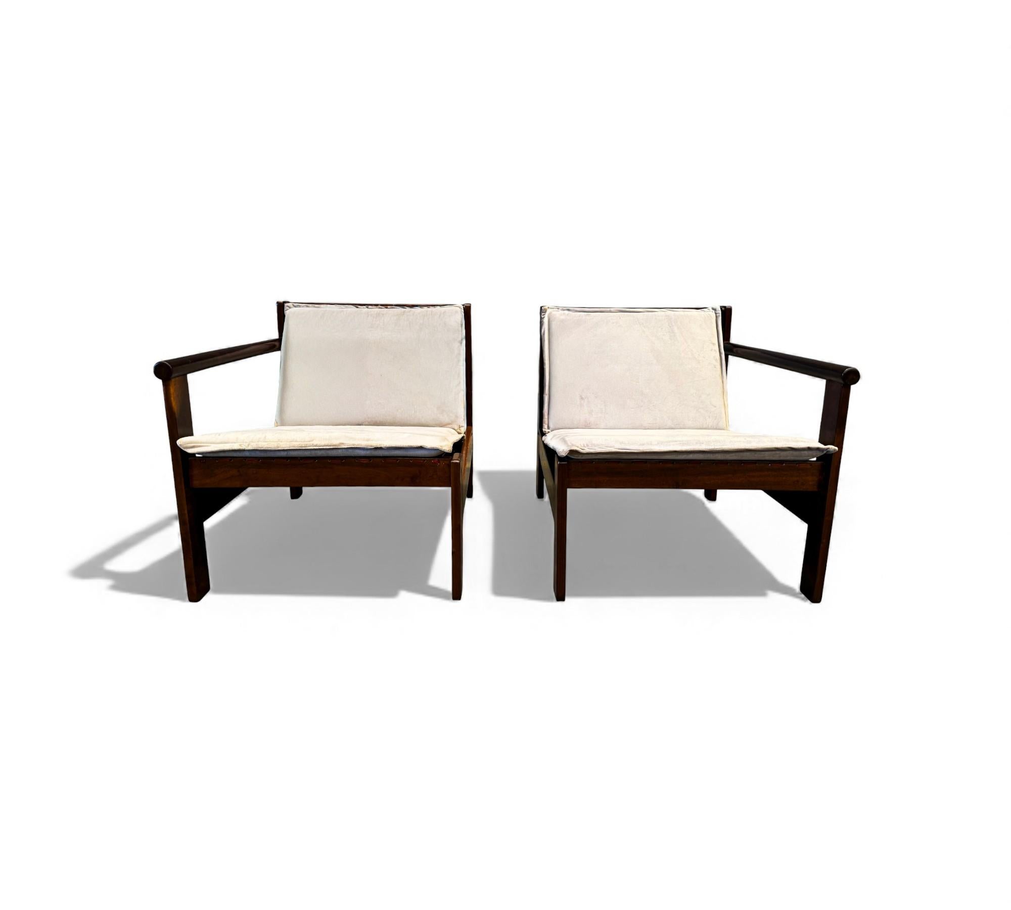 Brésilien Causeuse brésilienne moderne 