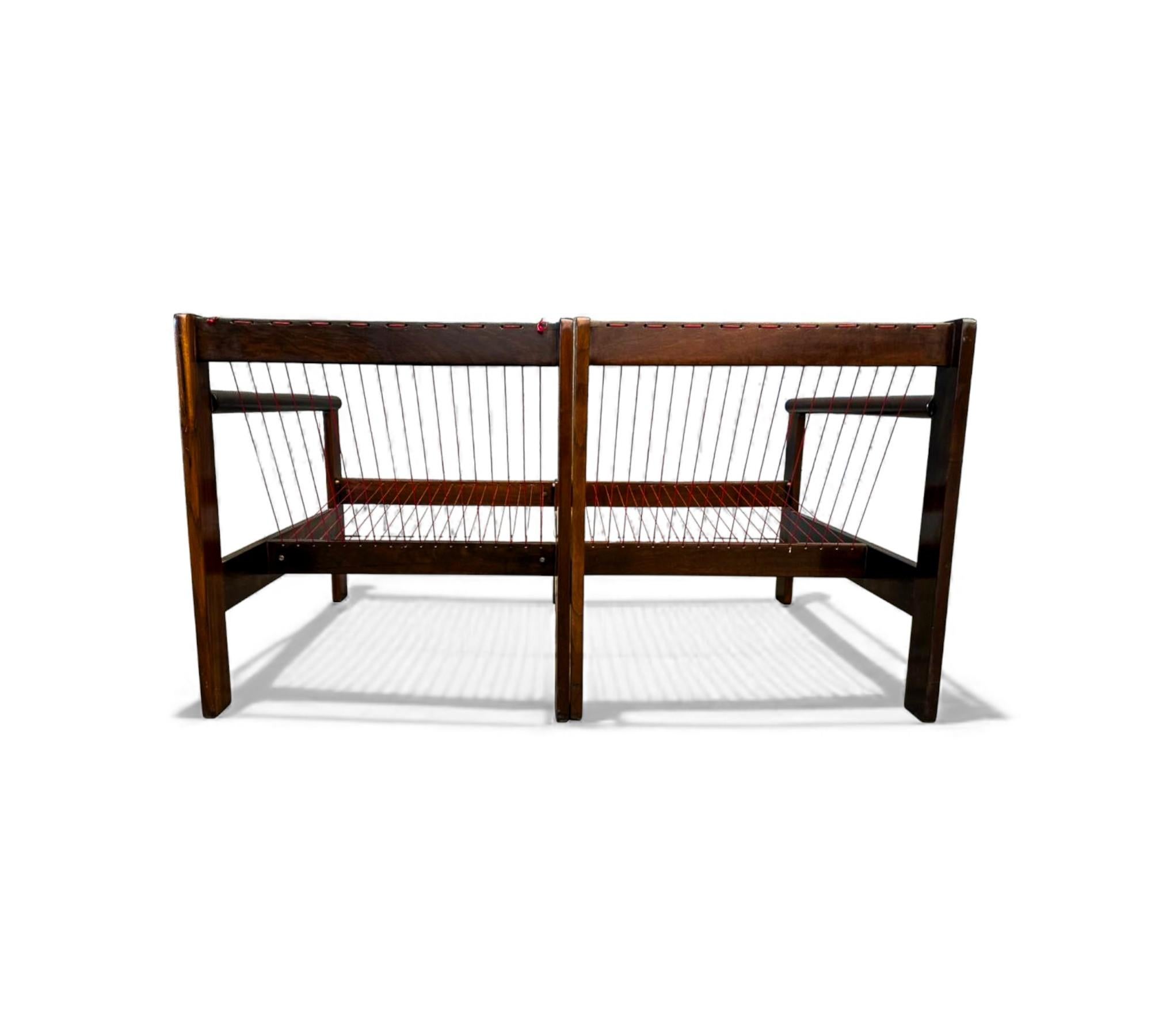 20ième siècle Causeuse brésilienne moderne 