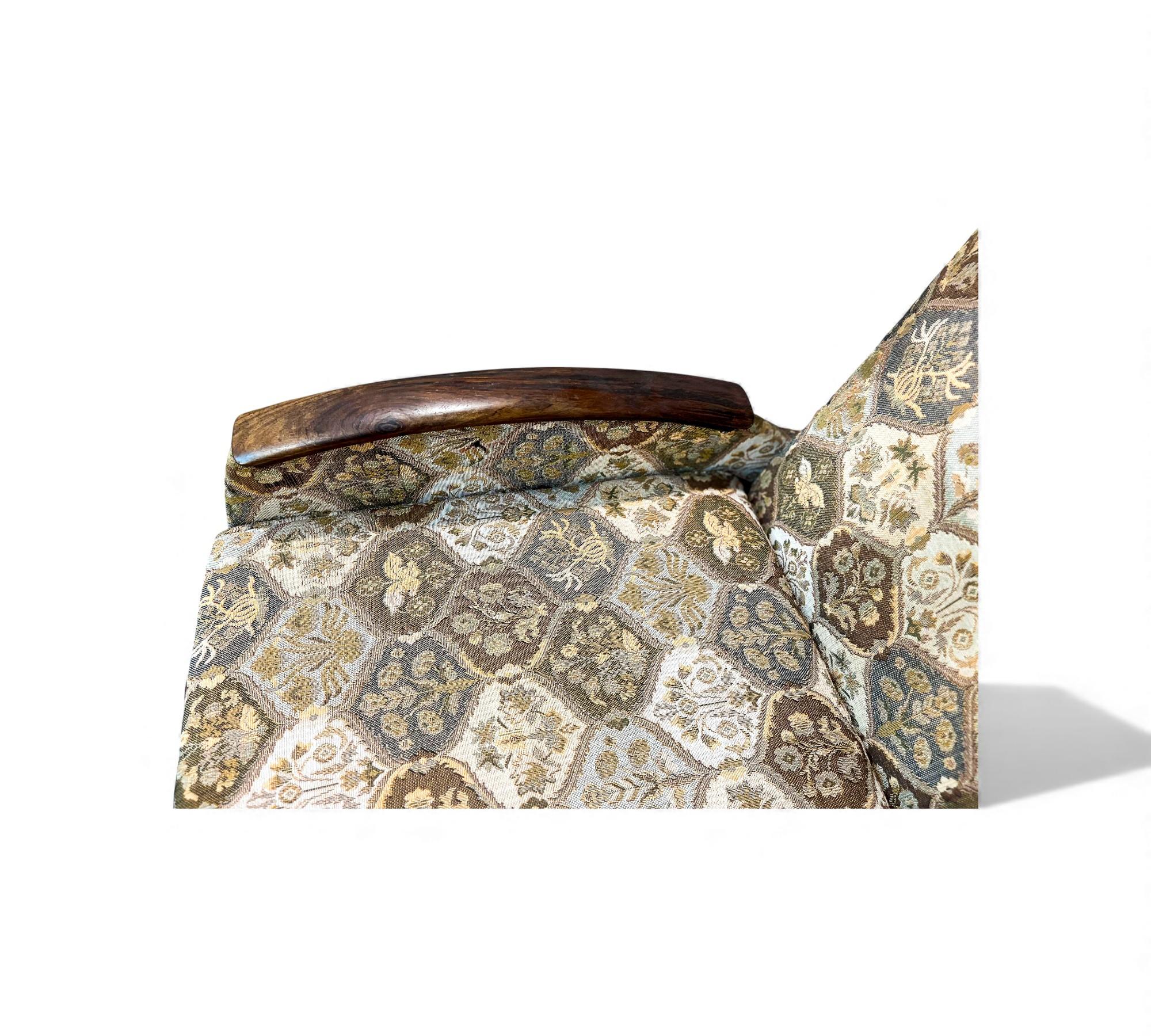 Modernes brasilianisches Sesselpaar aus Hartholz und Stoff, Liceu De Artes, 1960er Jahre im Angebot 3