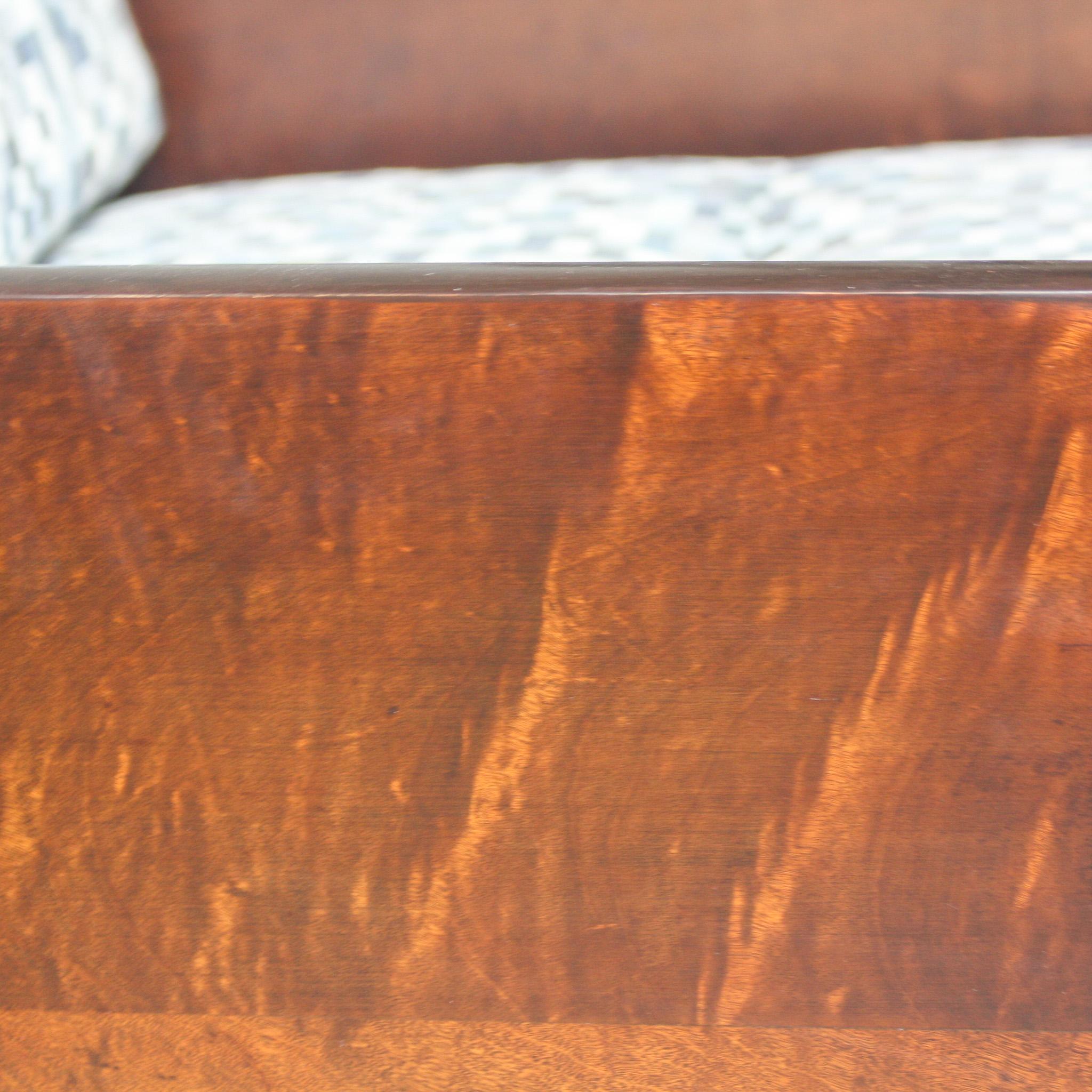 Brazilian Modern Pair of Armchairs in Wood & Fabric, Geraldo de Barros, 1970s For Sale 7