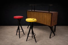 Brazilian Modern Pair of Bar Stools in Hardwood & Leather, Unknown, 1950s
