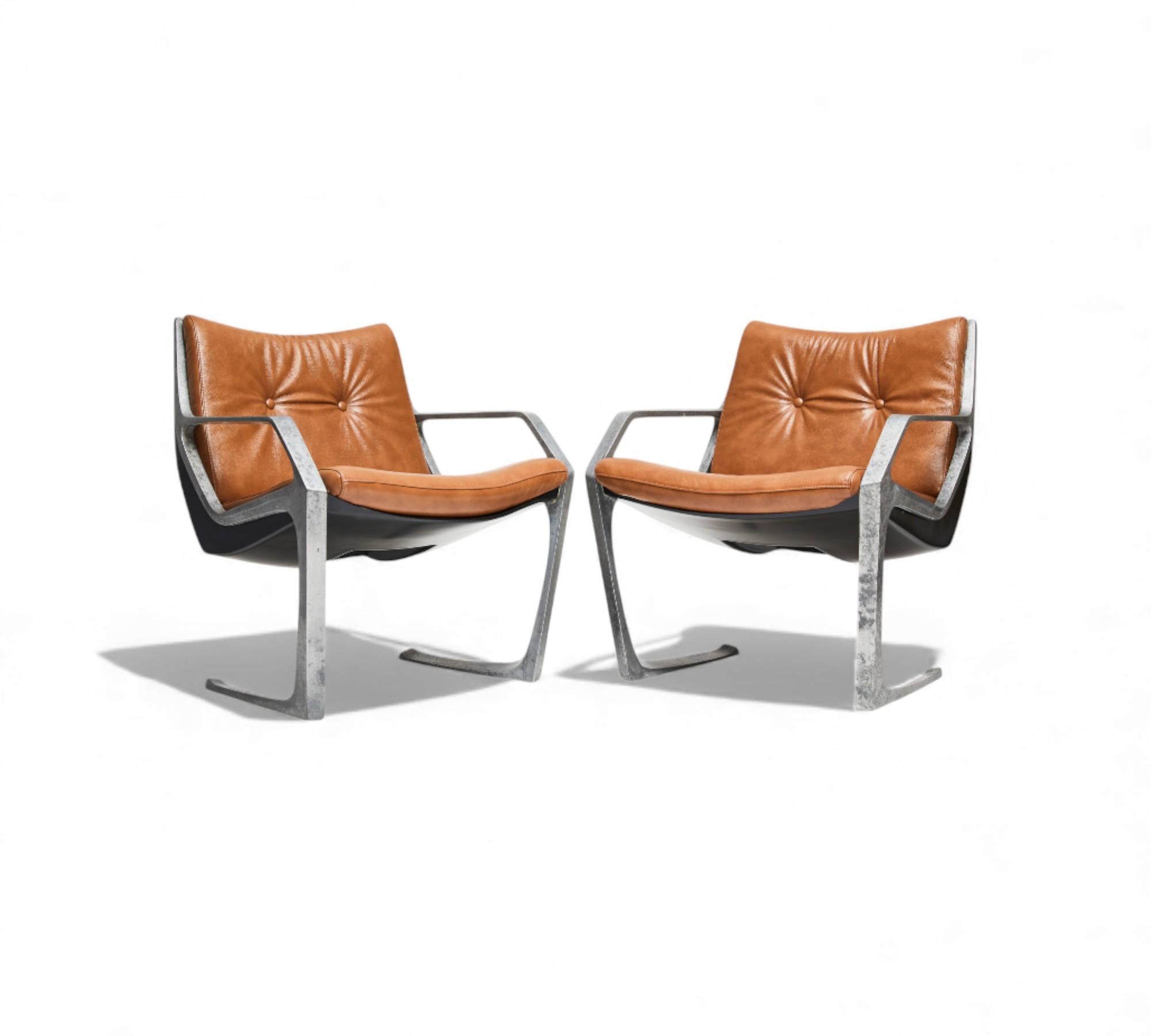 Brazilian Modern Pair of "Fixed Commander" Armchairs, Jorge Zalszupin, 1970s