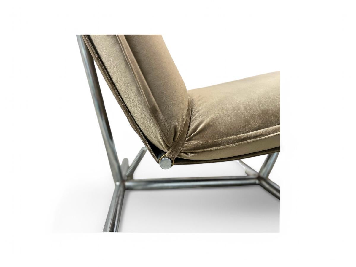 Paar brasilianische moderne Loungesessel aus Samt und Metall, Novo Rumo, ca. 1970 im Angebot 3