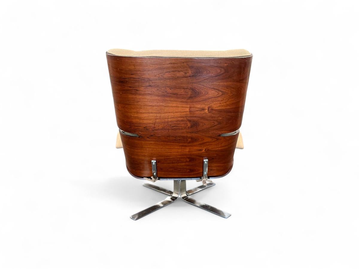 Peint à la main Fauteuil moderne brésilien Paulistana avec pouf de Jorge Zalszupin, vers 1959 en vente
