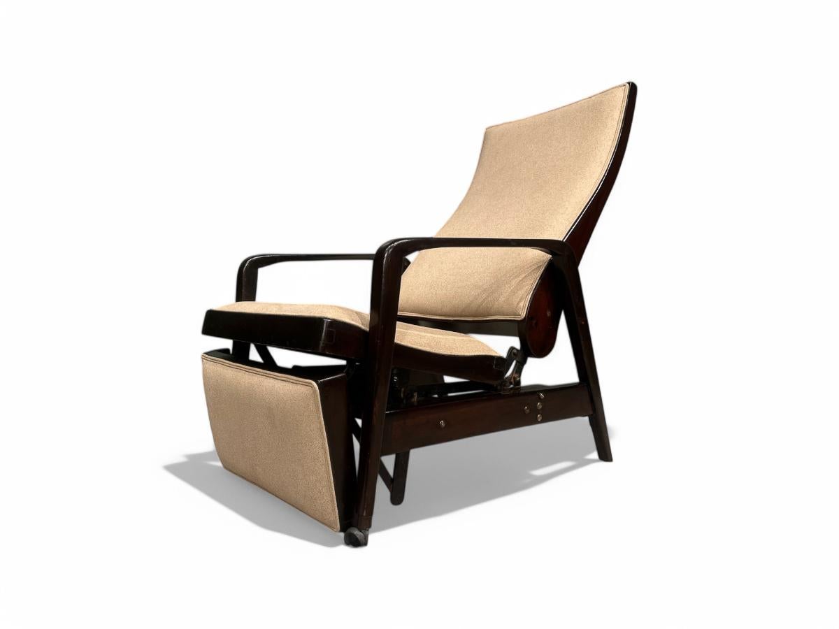 Chaise reclinabile moderna brasiliana in legno duro e Ultrasuede, Gerdau, anni '40 in vendita 3