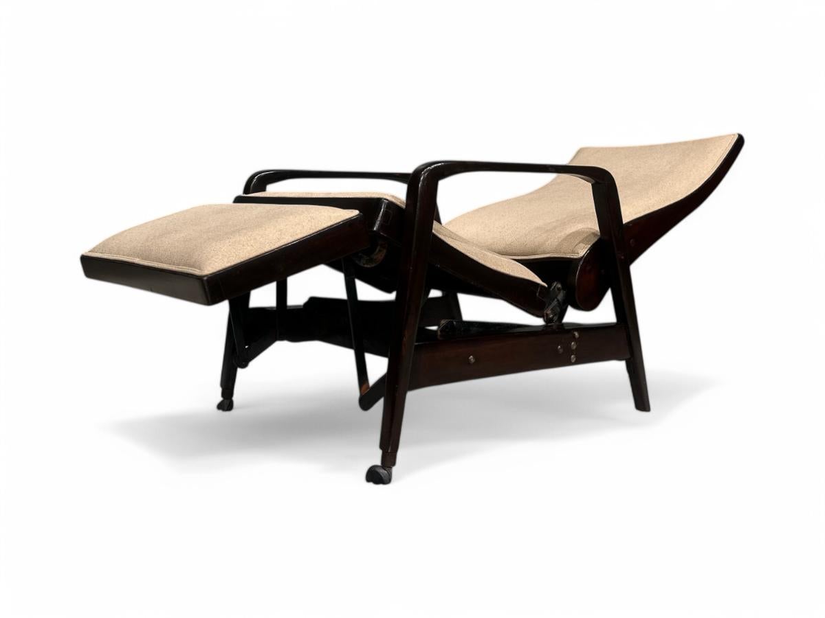Chaise reclinabile moderna brasiliana in legno duro e Ultrasuede, Gerdau, anni '40 in vendita 4