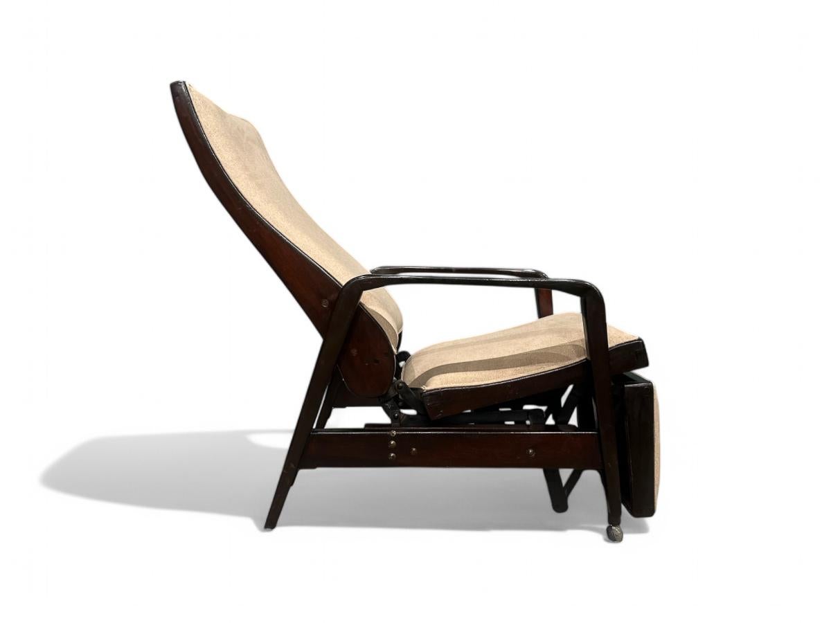 Fatto a mano Chaise reclinabile moderna brasiliana in legno duro e Ultrasuede, Gerdau, anni '40 in vendita