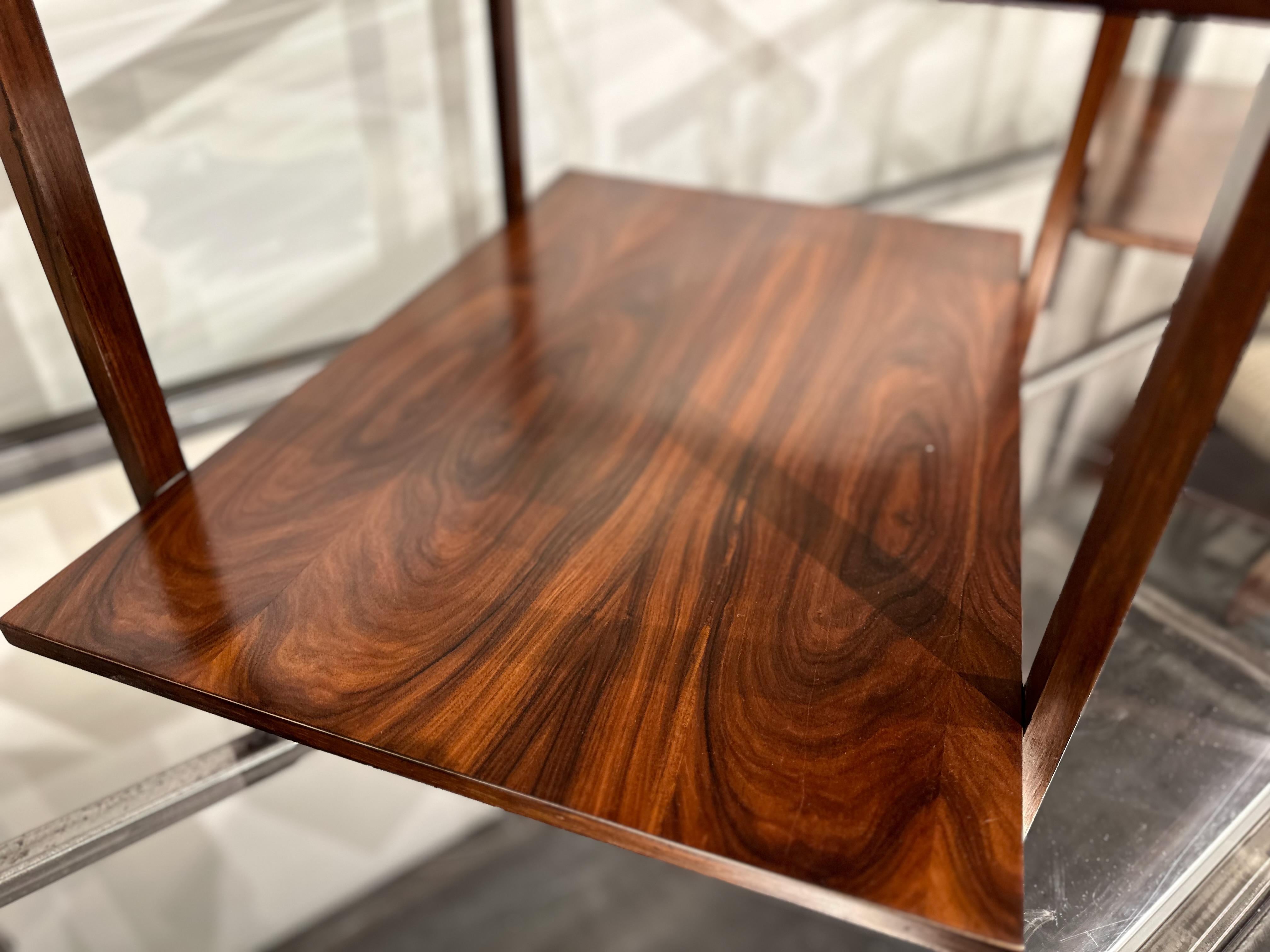 Table d'appoint rectangulaire moderne brésilienne en bois dur et verre, Unknown, c.1960 en vente 3