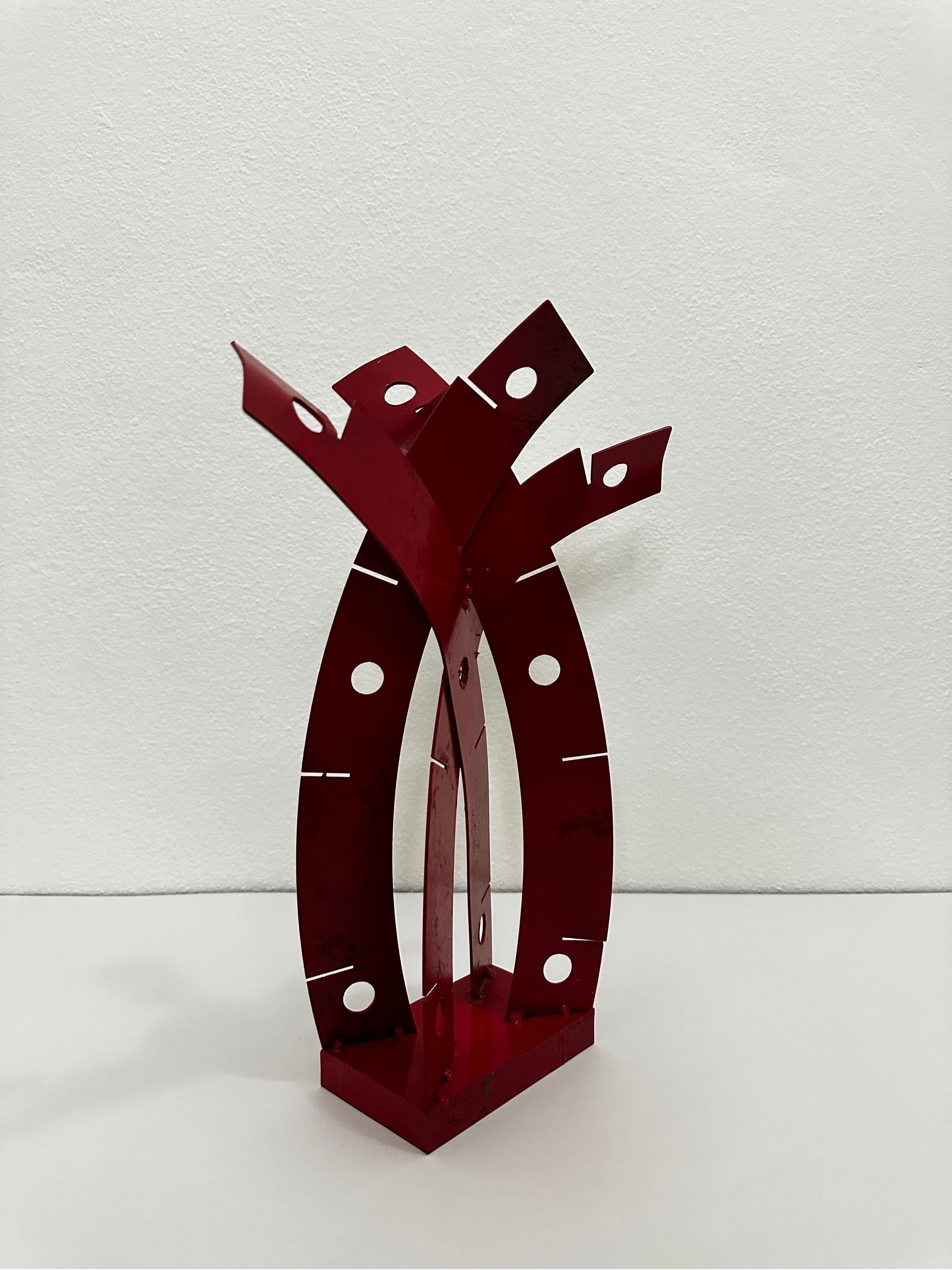 20ième siècle Sculpture de table moderne brésilienne en acier laqué rouge, années 1980 en vente