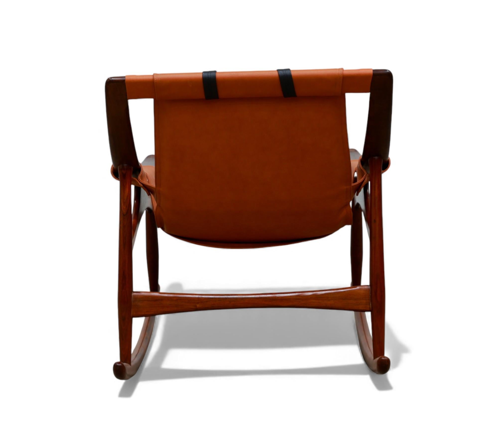 20th Century Brazilian Modern Rocking Chair in Hardwood & Leather, Liceu de Artes, 1960s For Sale