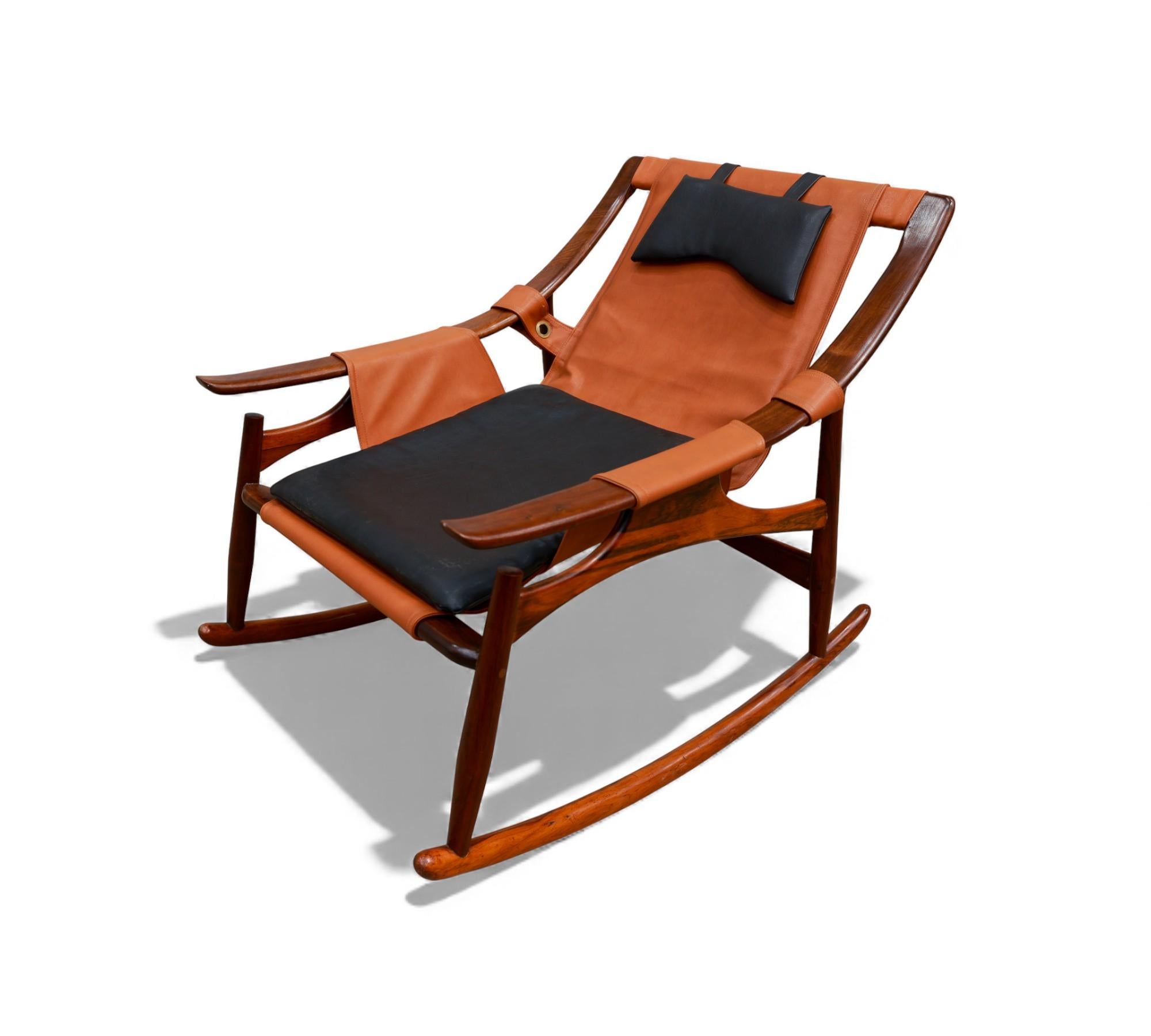Brazilian Modern Rocking Chair in Hardwood & Leather, Liceu de Artes, 1960s For Sale 1