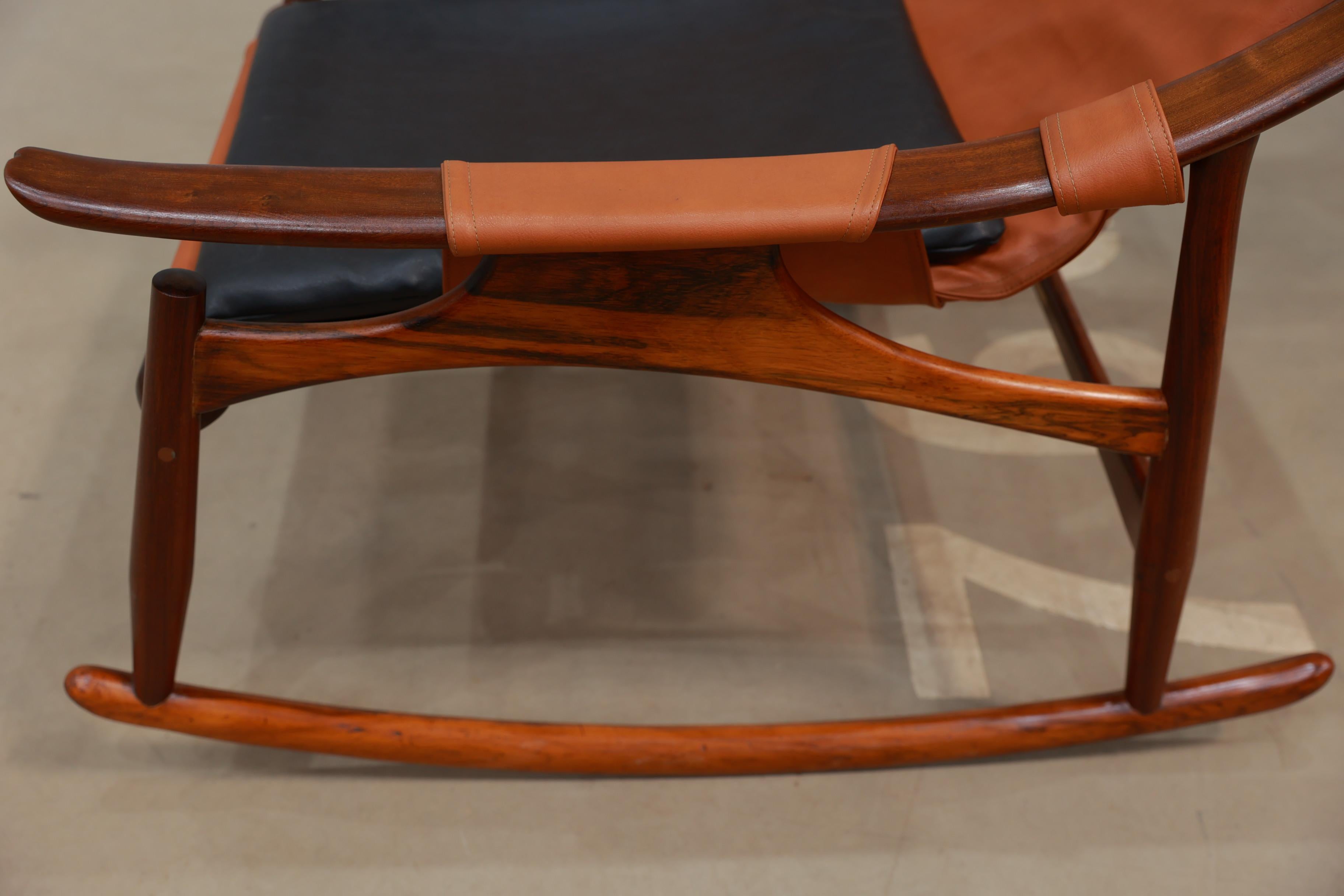 Brazilian Modern Rocking Chair & Ottoman in Hardwood & Leather, Liceu de Artes For Sale 8