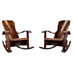 Fauteuils à bascule modernes brésiliens en bentwood, C.I.C., vers 1950