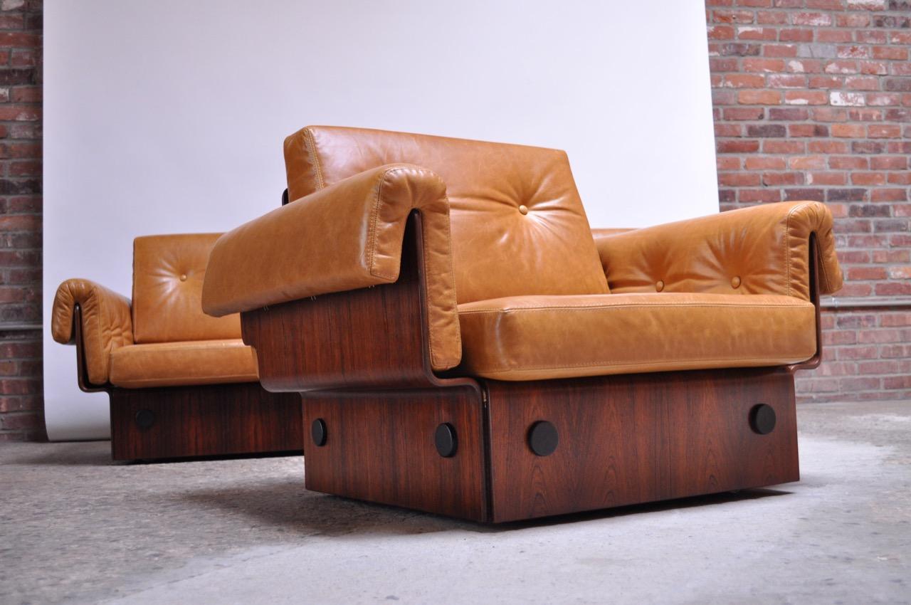 Mid-Century Modern Brazilian Modern Rosewood and Leather Modular Sofa or Settees