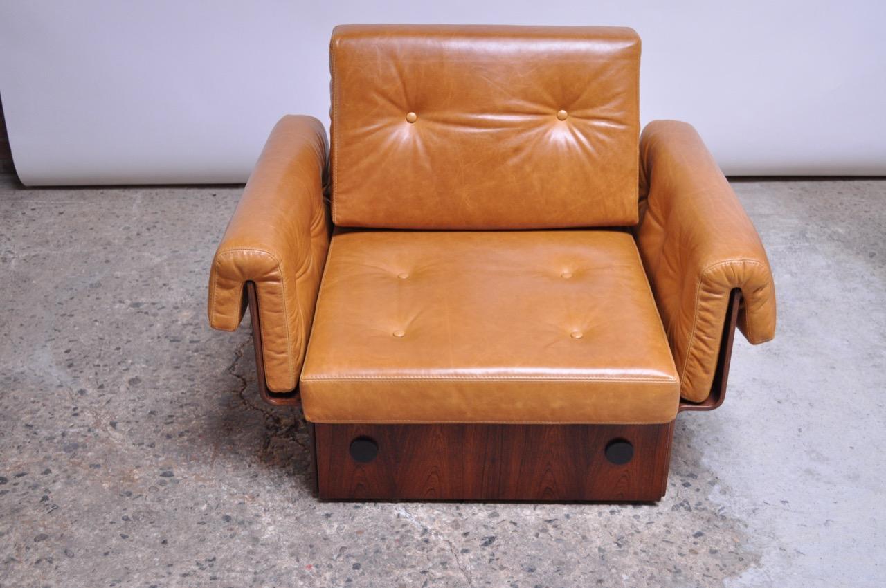 Mid-20th Century Brazilian Modern Rosewood and Leather Modular Sofa or Settees