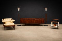 Credenza moderna brasiliana in legno duro di Novo Rumo, anni '60