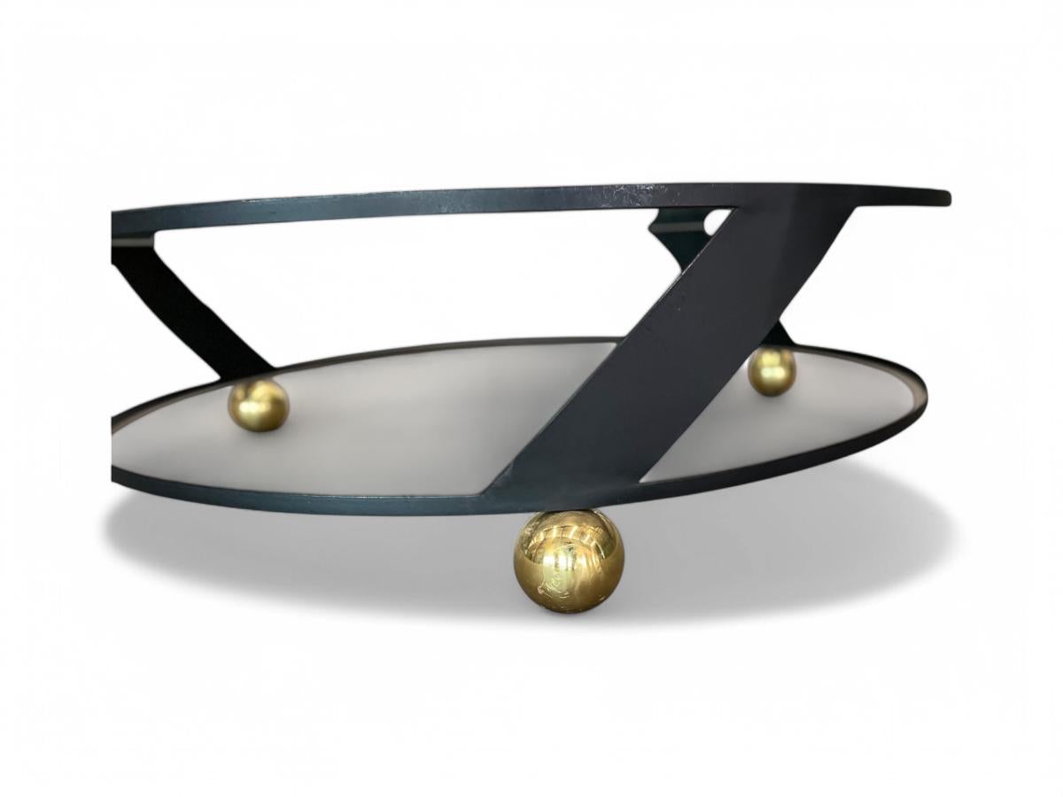 20ième siècle Table basse ronde moderne brésilienne en métal et verre, Unknown, c. 1960 en vente