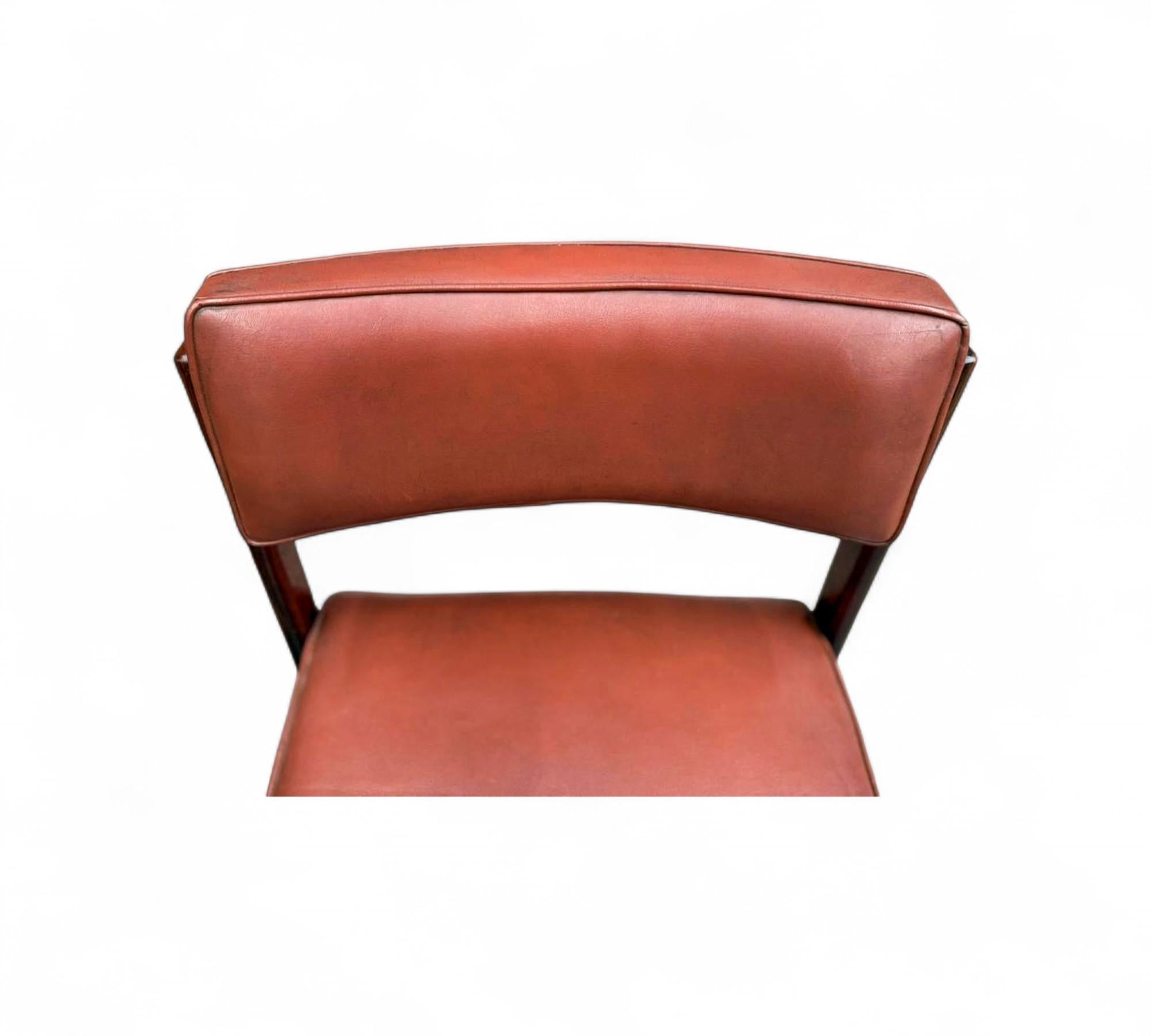 Materiale sintetico Set moderno brasiliano di 5 sedie da pranzo 