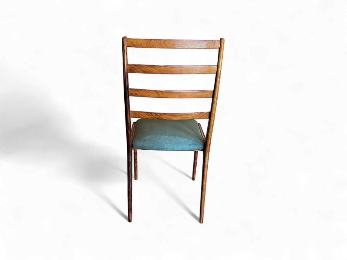 Conjunto Moderno Brasileño de 6 Sillas en Madera de Caviuna y Ante, Angelini, c. 1950 en venta 6