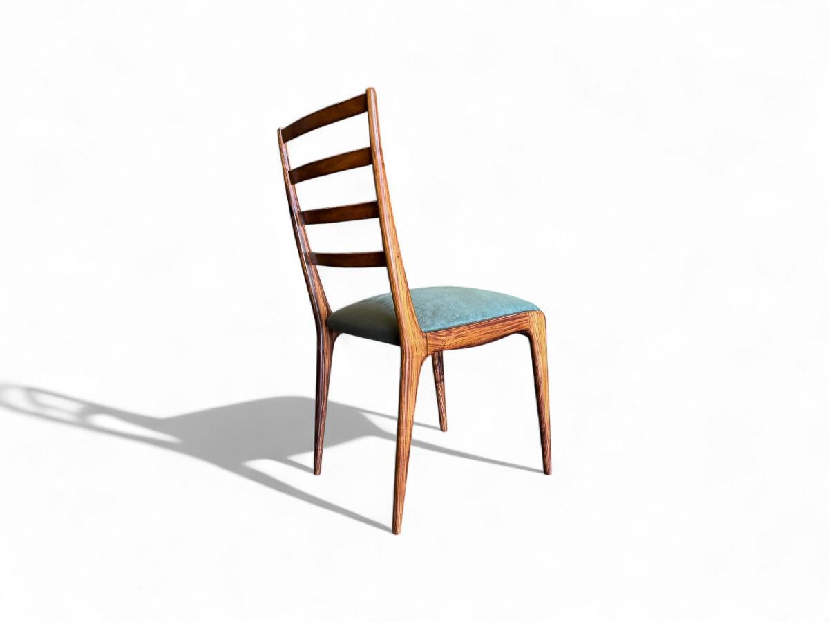 Conjunto Moderno Brasileño de 6 Sillas en Madera de Caviuna y Ante, Angelini, c. 1950 en venta 7