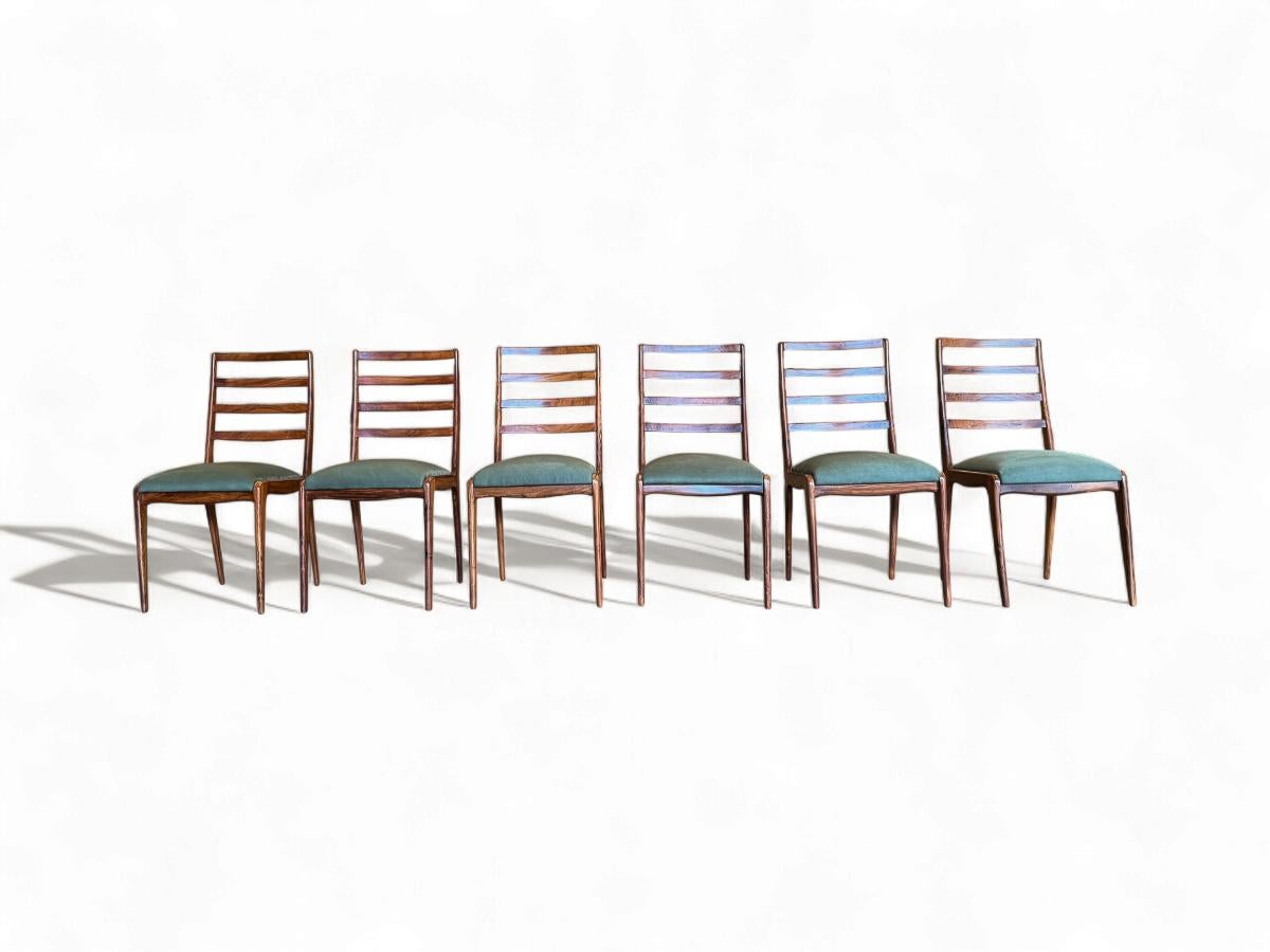 Conjunto Moderno Brasileño de 6 Sillas en Madera de Caviuna y Ante, Angelini, c. 1950 Carpintería en venta