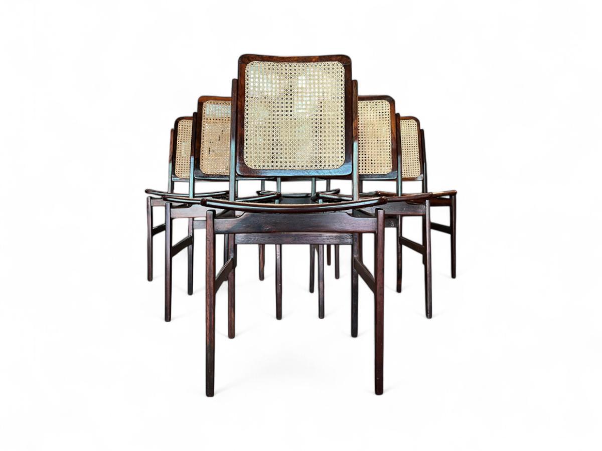 Mid-Century Modern Ensemble Modernity brésilien de 6 chaises en bois dur et en canne, Unknown, c.1960s en vente