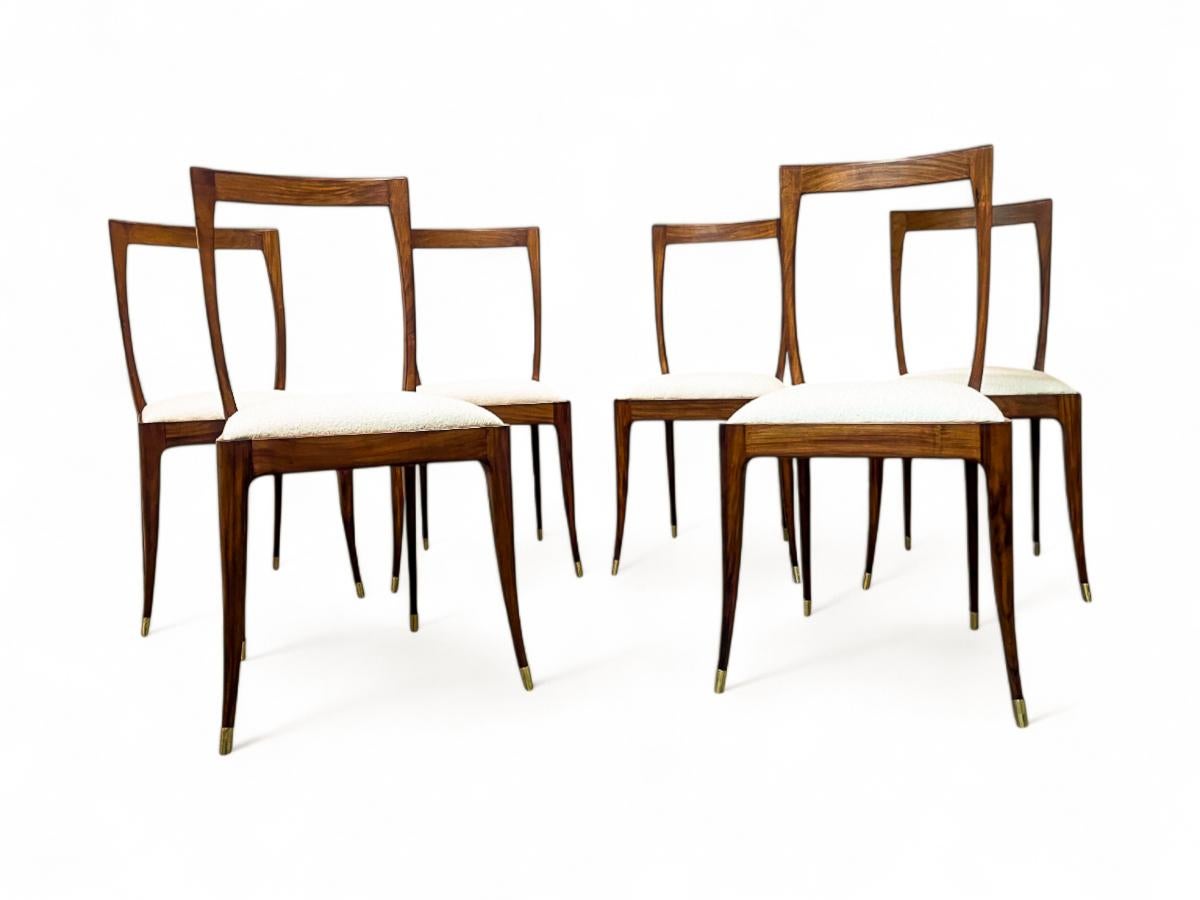 Intagliato a mano Set di 6 sedie da pranzo in legno duro e tessuto di Giuseppe Scapinelli, 1950 ca. in vendita