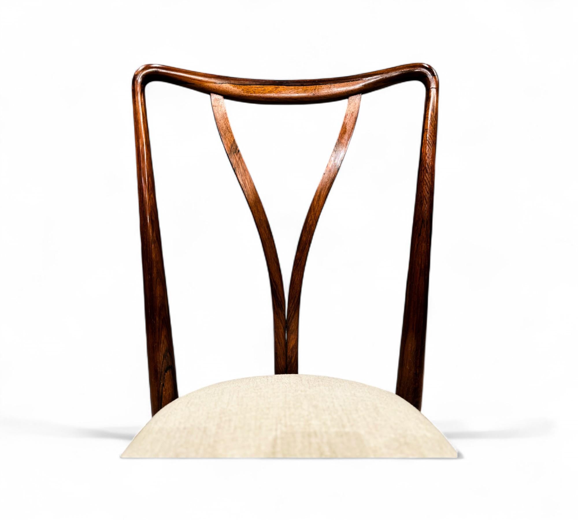 Set di 8 sedie da pranzo in legno e lino di Giuseppe Scapinelli, 1950 ca. in vendita 9