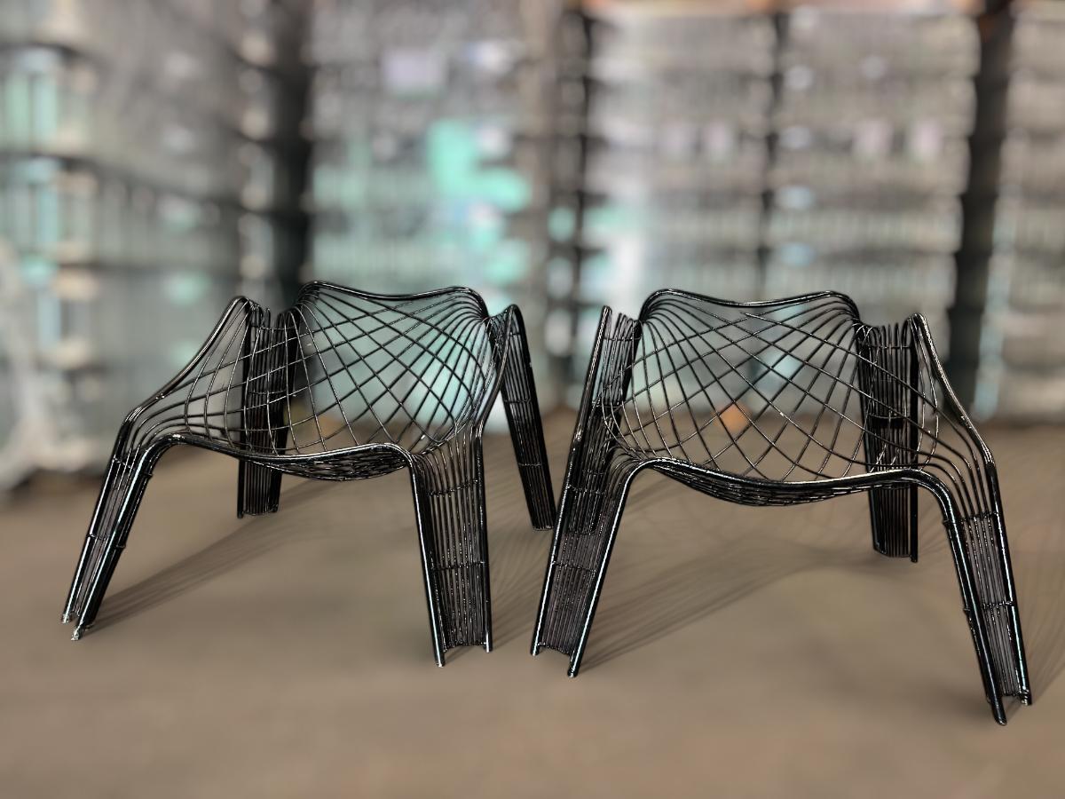 Ferronnerie Ensemble de fauteuils modernes brésiliens de forme organique en fer, Unknown, années 1950 en vente