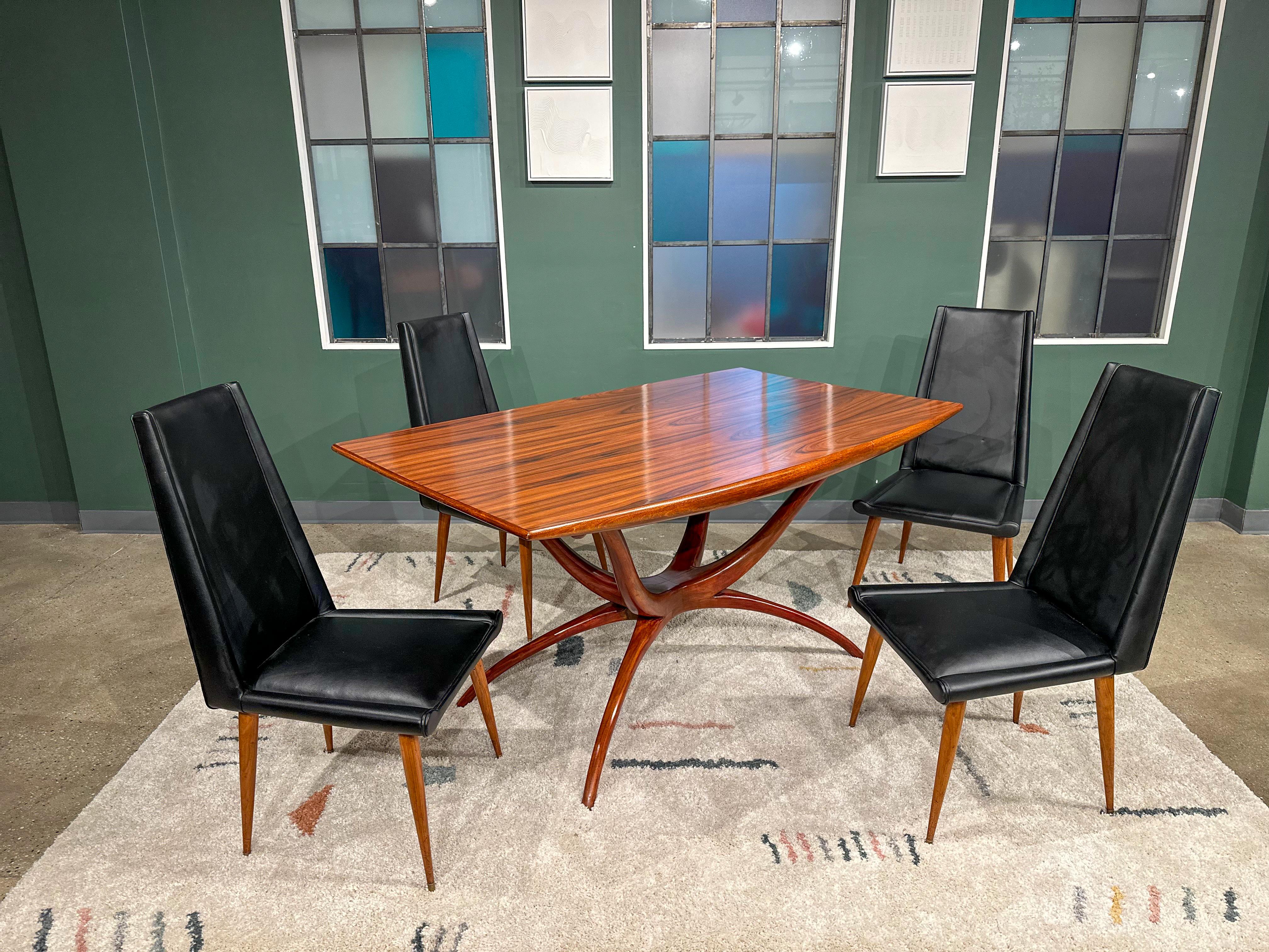 Ensemble de chaises modernes brésiliennes en bois dur et cuir, Giuseppe Scapinelli, années 1950 en vente 4