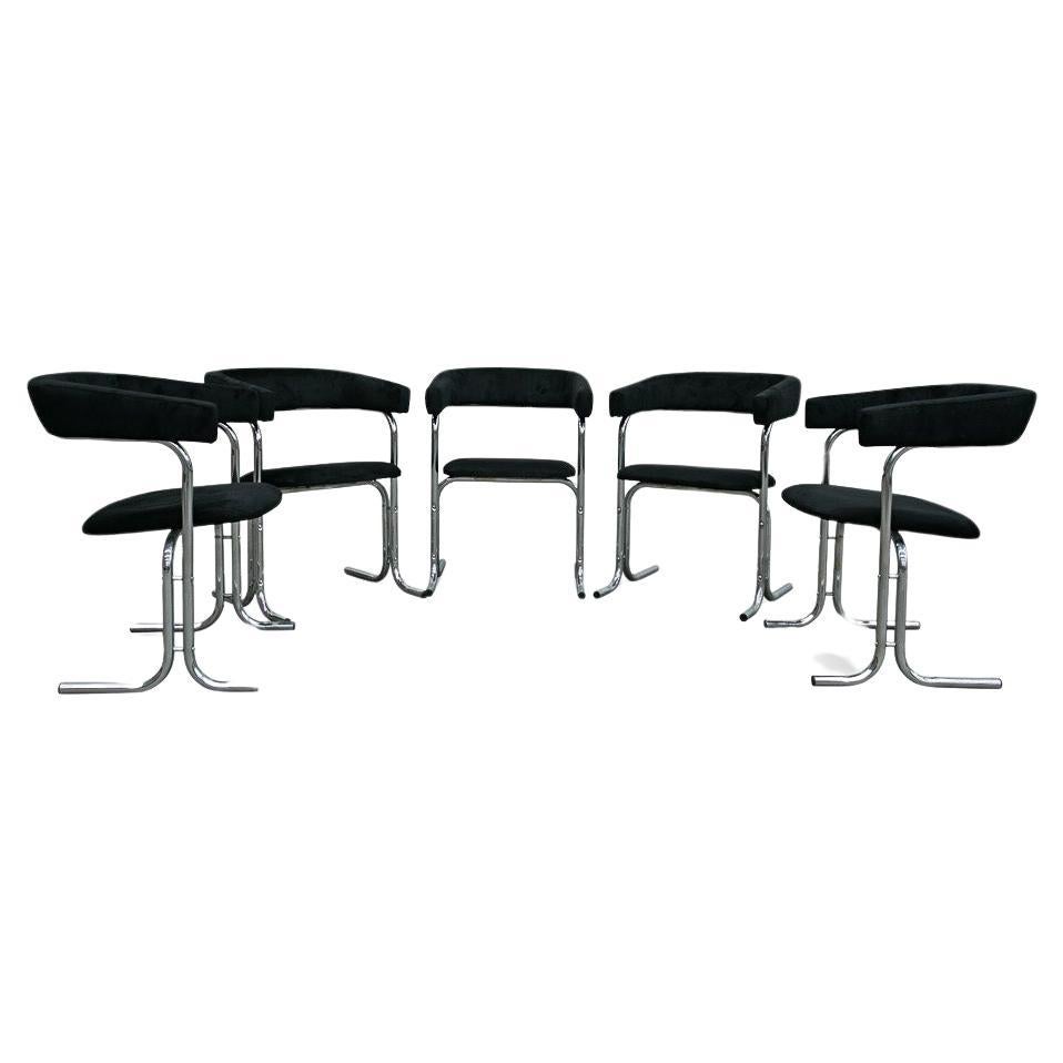 Set di cinque sedie moderne brasiliane in cromo e tessuto, Pozza Moveis 1960