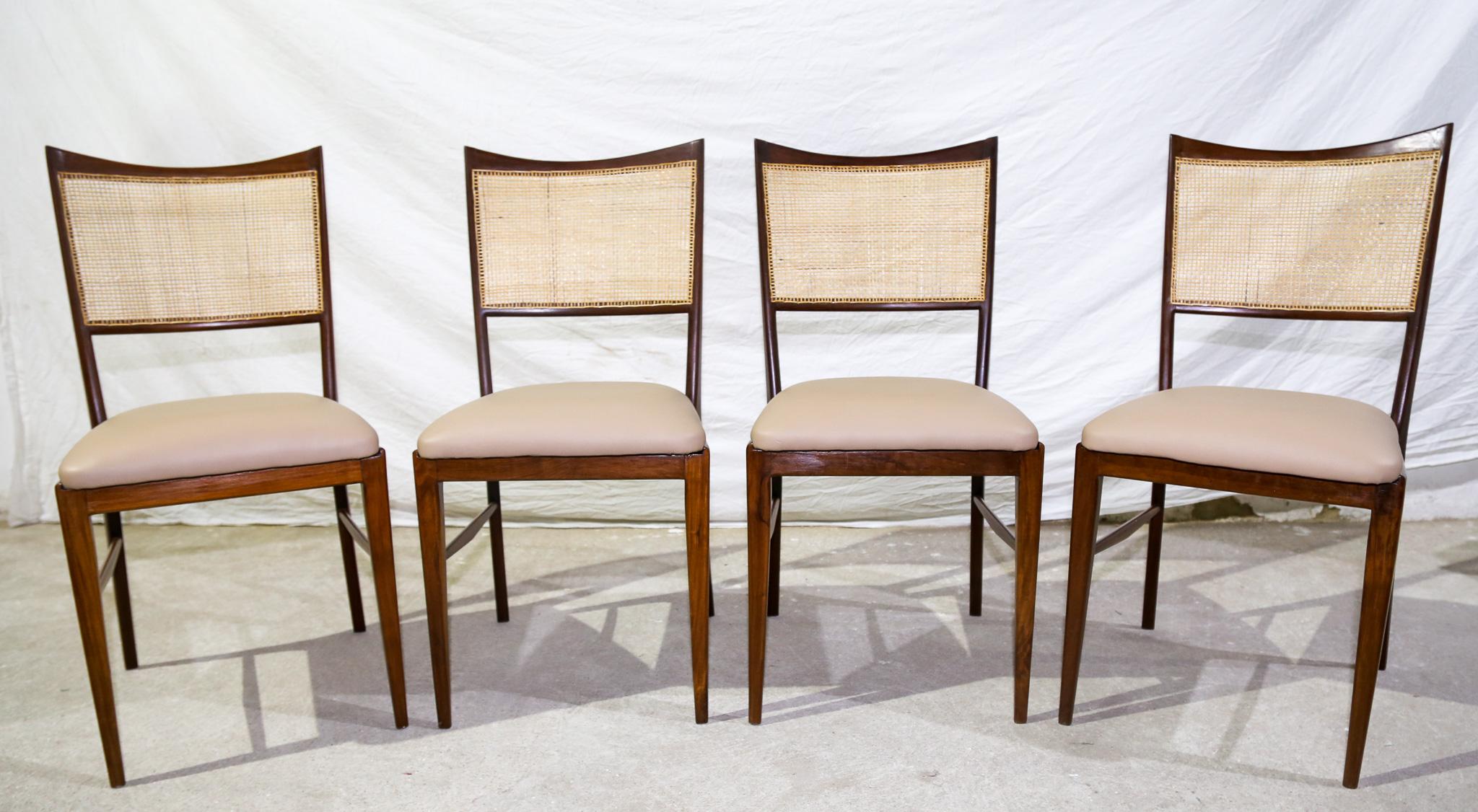 Brazilian Modern Set of Four Chairs in Hardwood & Beige Leather, Unknown, 1960s For Sale 1