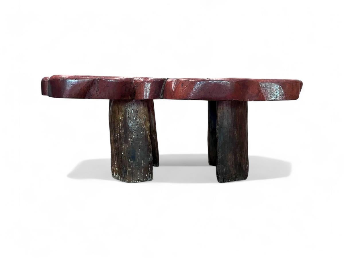 Ensemble de table et six tabourets rustiques brésiliens en bois de Pékin, 1970 en vente 2